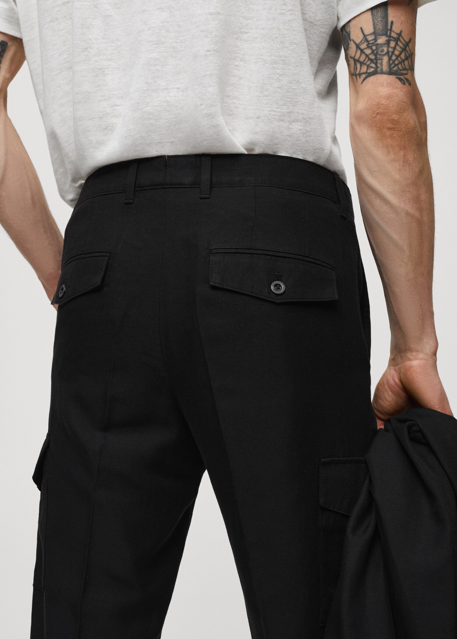 Pantalón cargo mezcla lino - Detalle del artículo 4