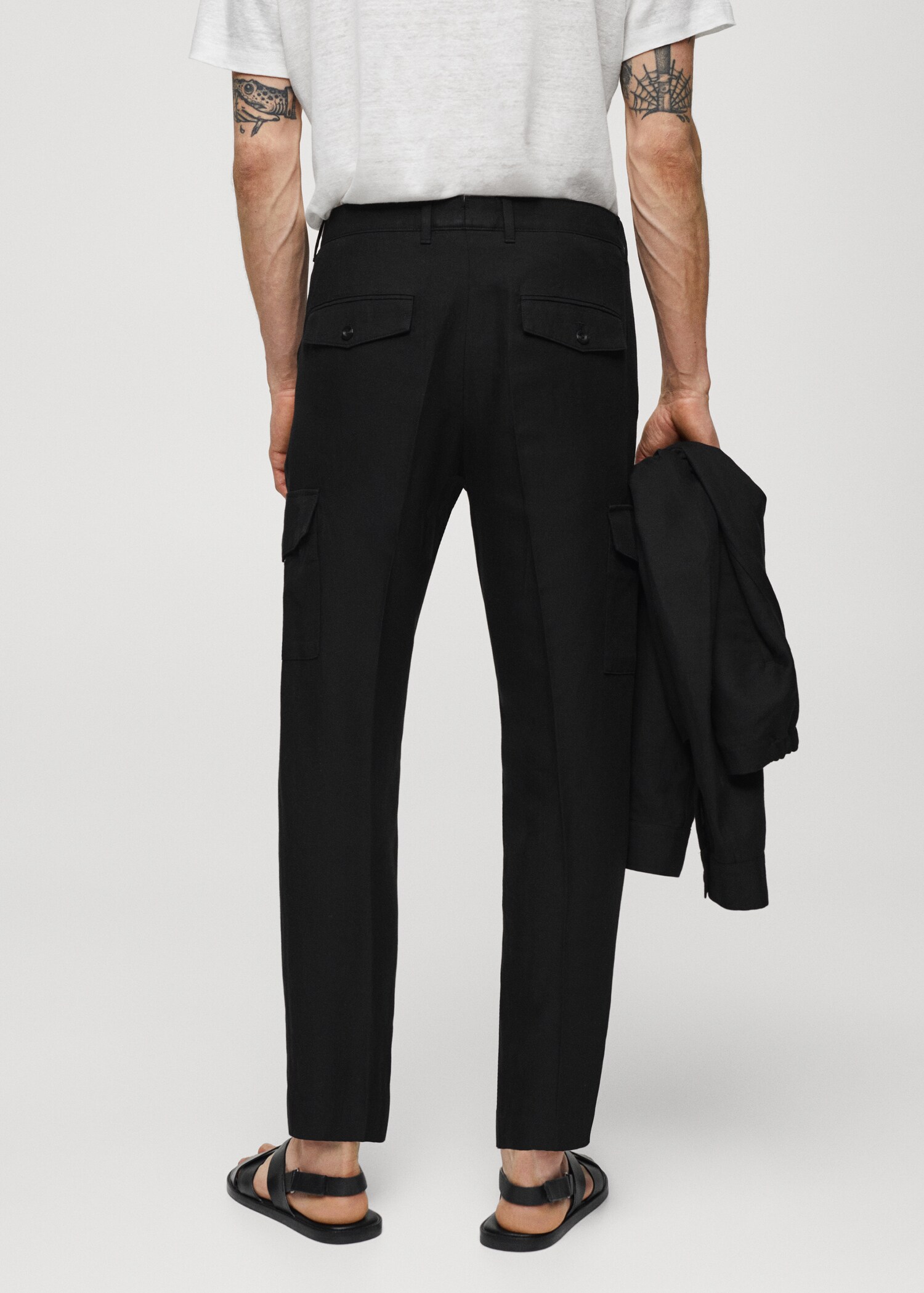 Pantalón cargo mezcla lino - Reverso del artículo