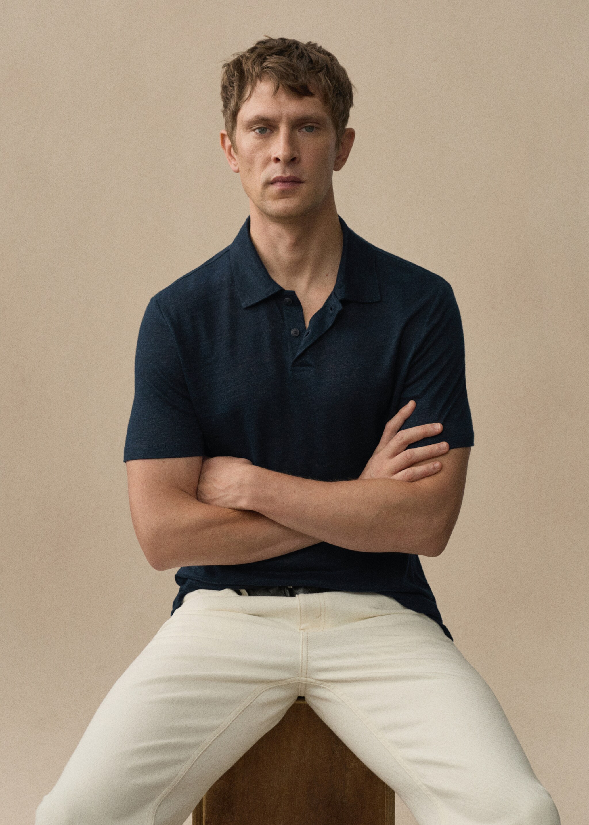 Slim fit 100% linen polo shirt - Details of the article 5