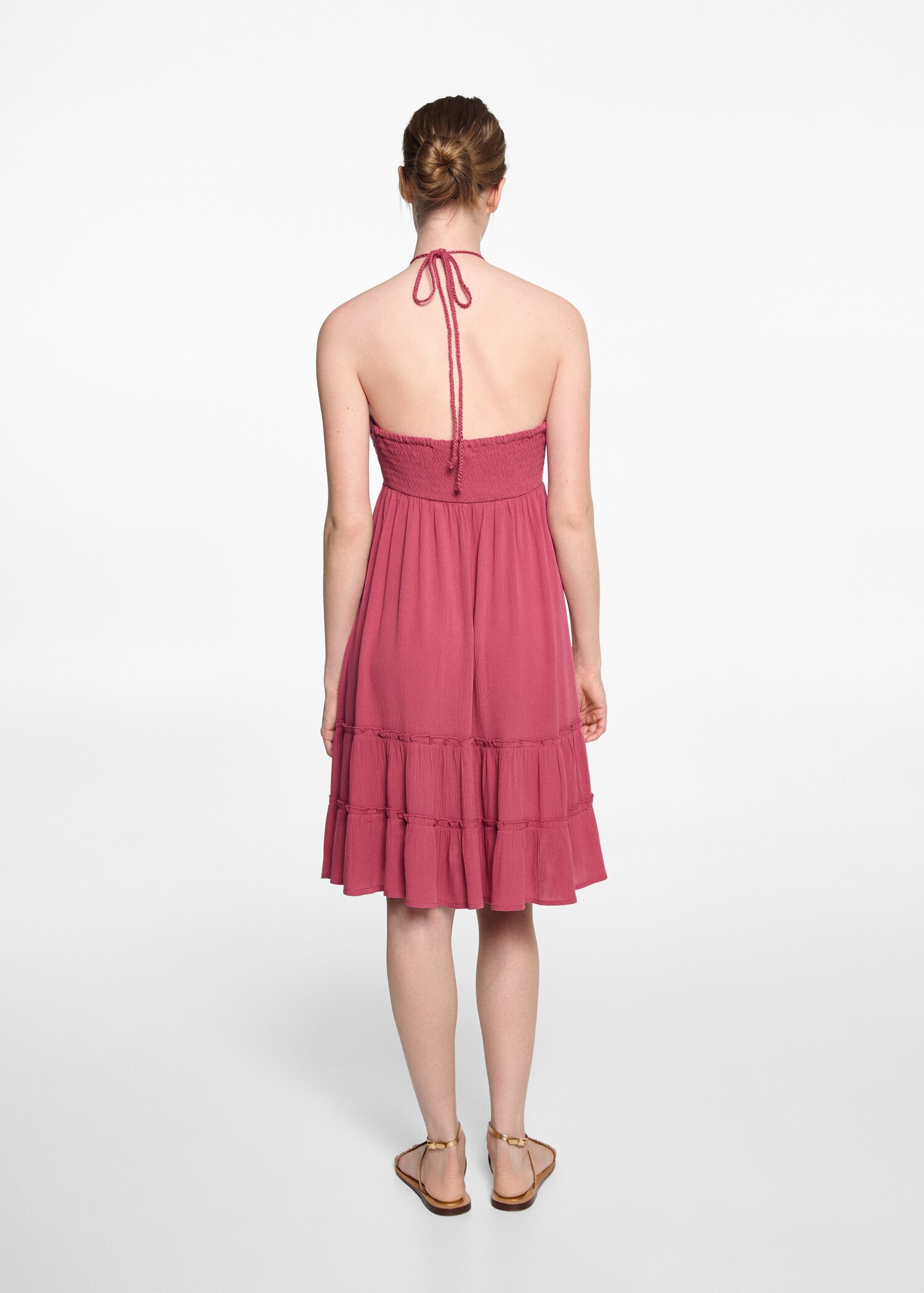 Short ruffled dress - Reverse of the article