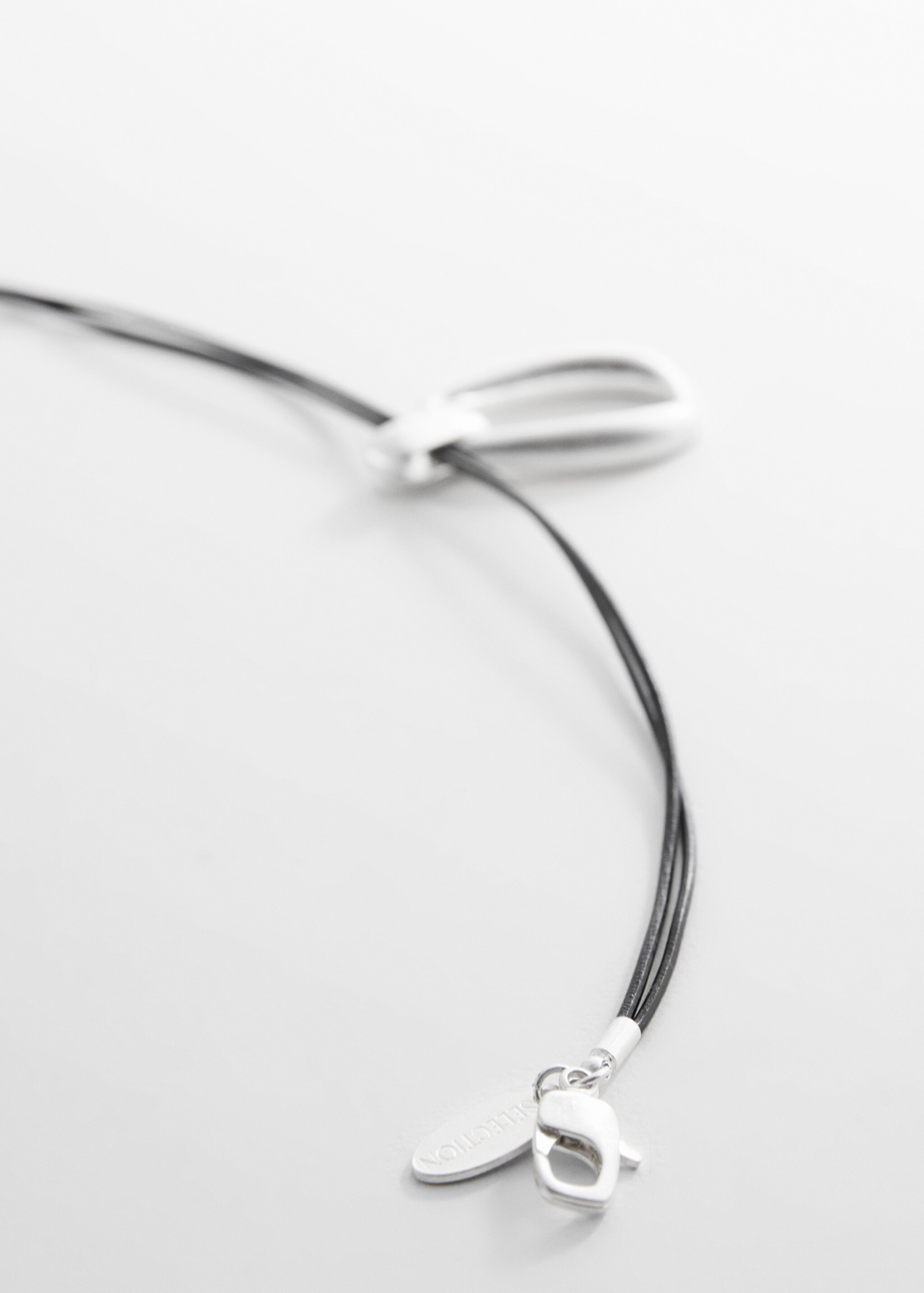 Metal pendant leather necklace - Details of the article 1, Silver. Ref: 67047721-00.