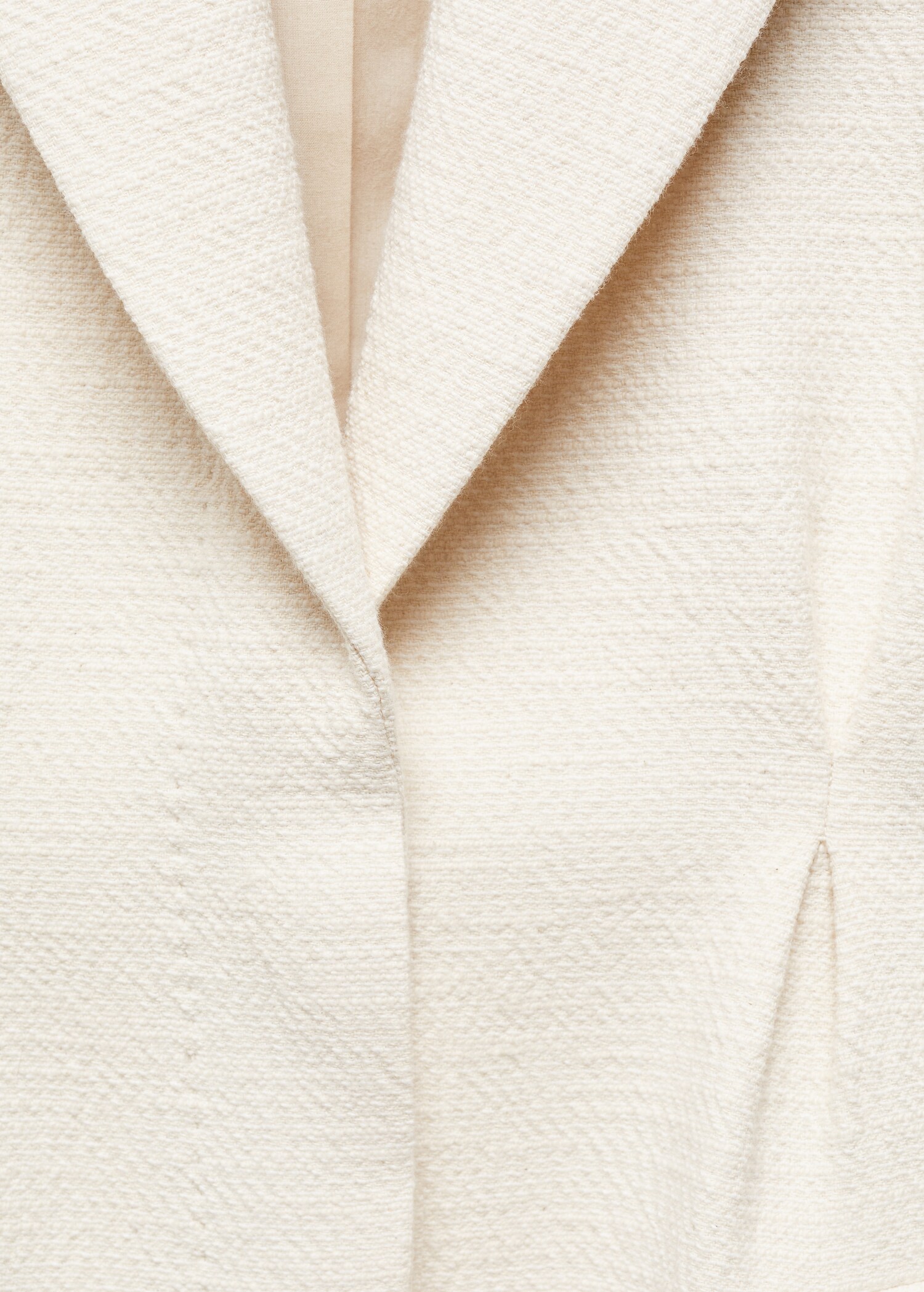 Textured jacket with pleat detail - Details of the article 8