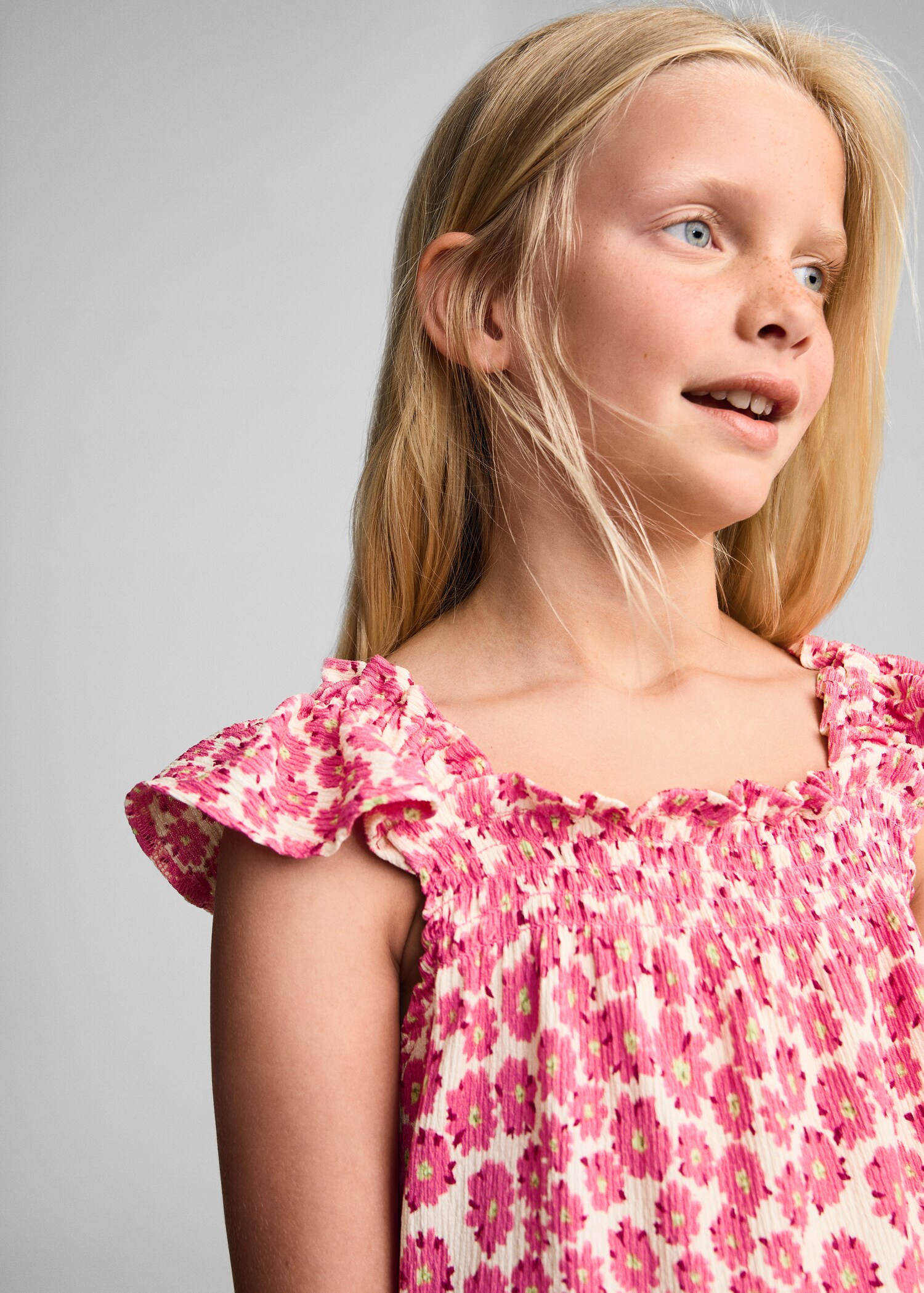 Floral gathered t-shirt - Details of the article 1