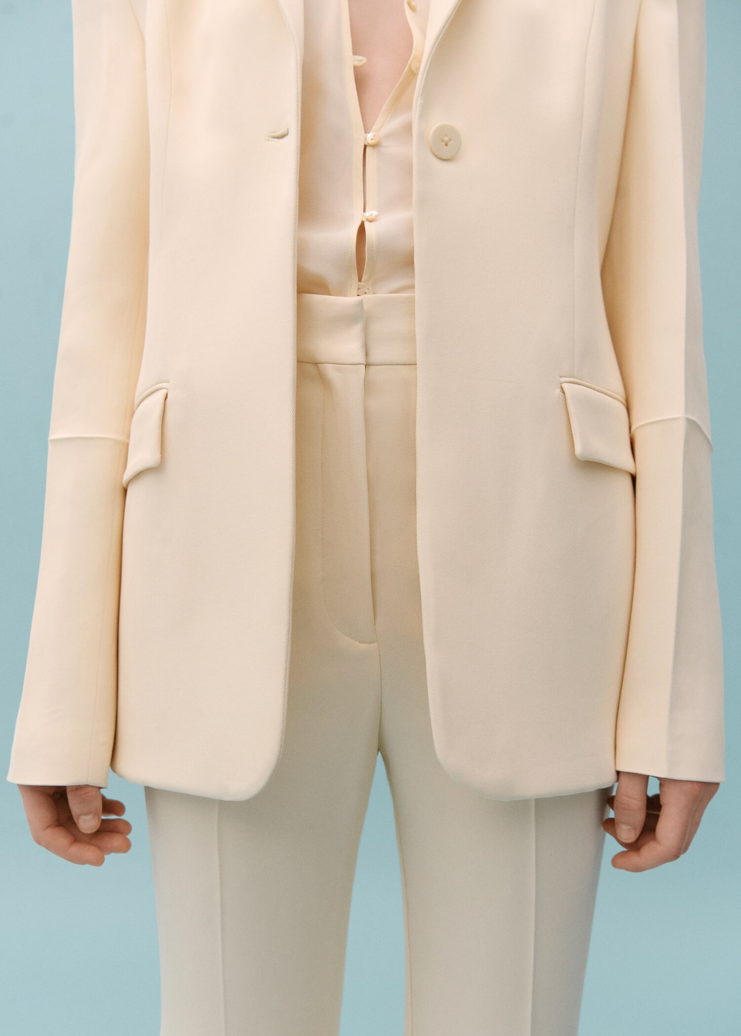 Suit trousers with decorative stitching - Details of the article 6