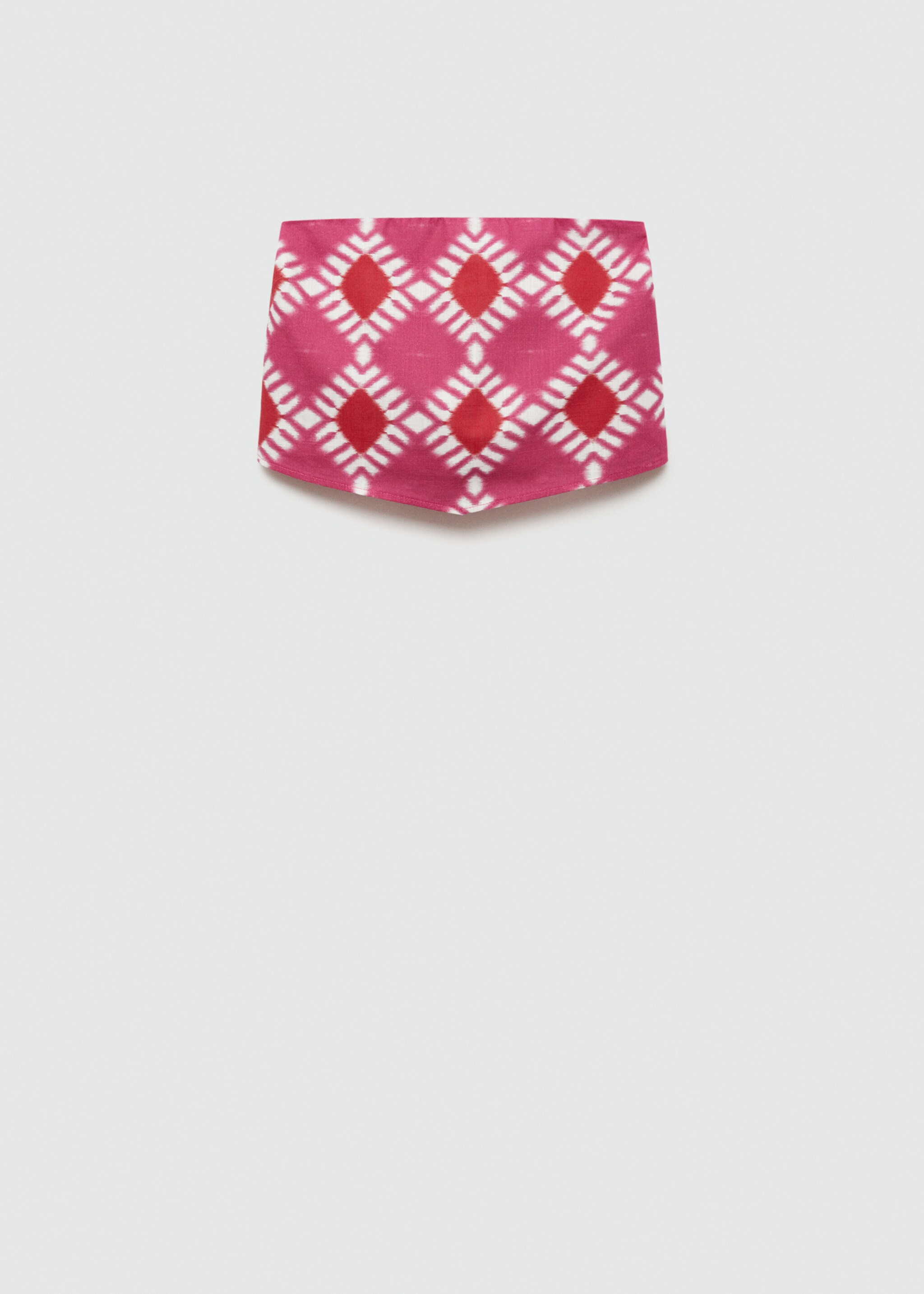 Top estampado geométrico - Artículo sin modelo