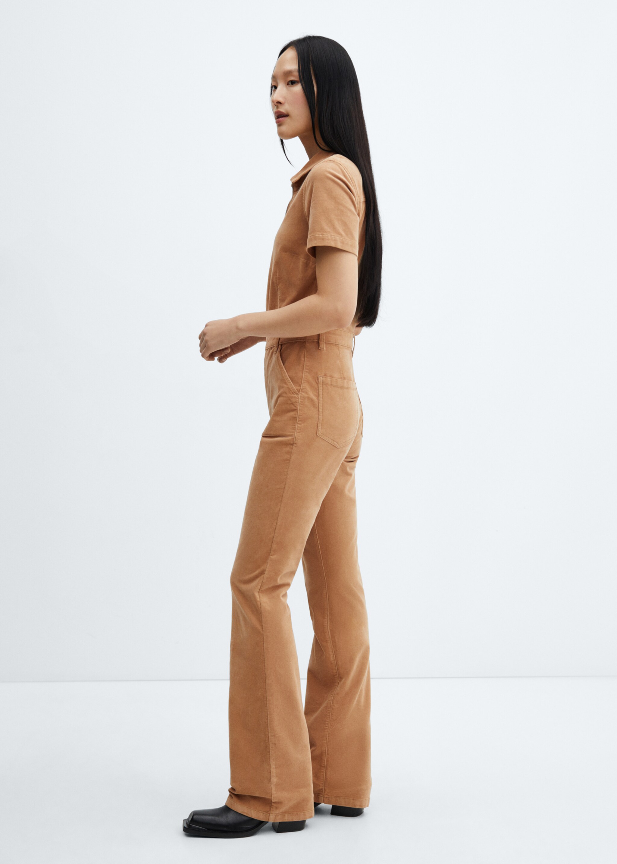 Cord-Jumpsuit mit Rei&szlig;verschluss - Detail des Artikels 2