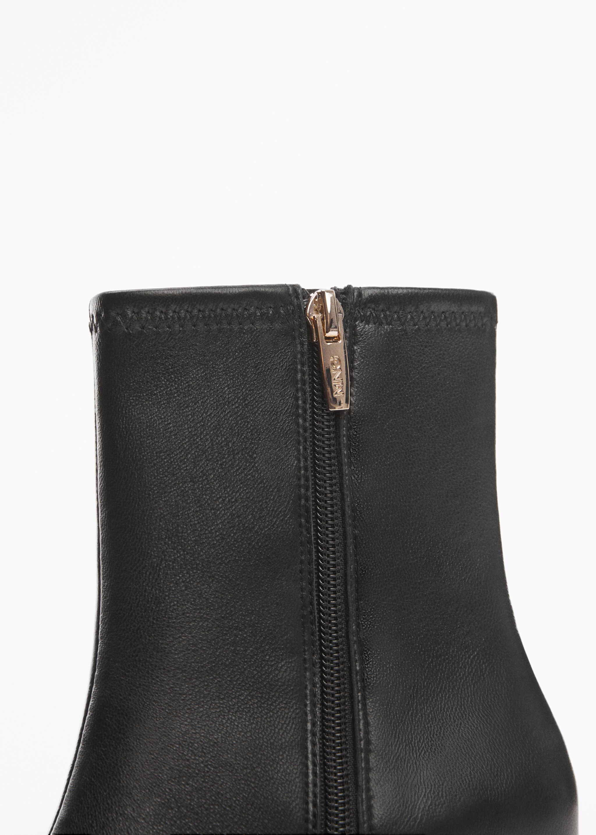Leder-Stiefelette mit Kittenheel - Detail des Artikels 3