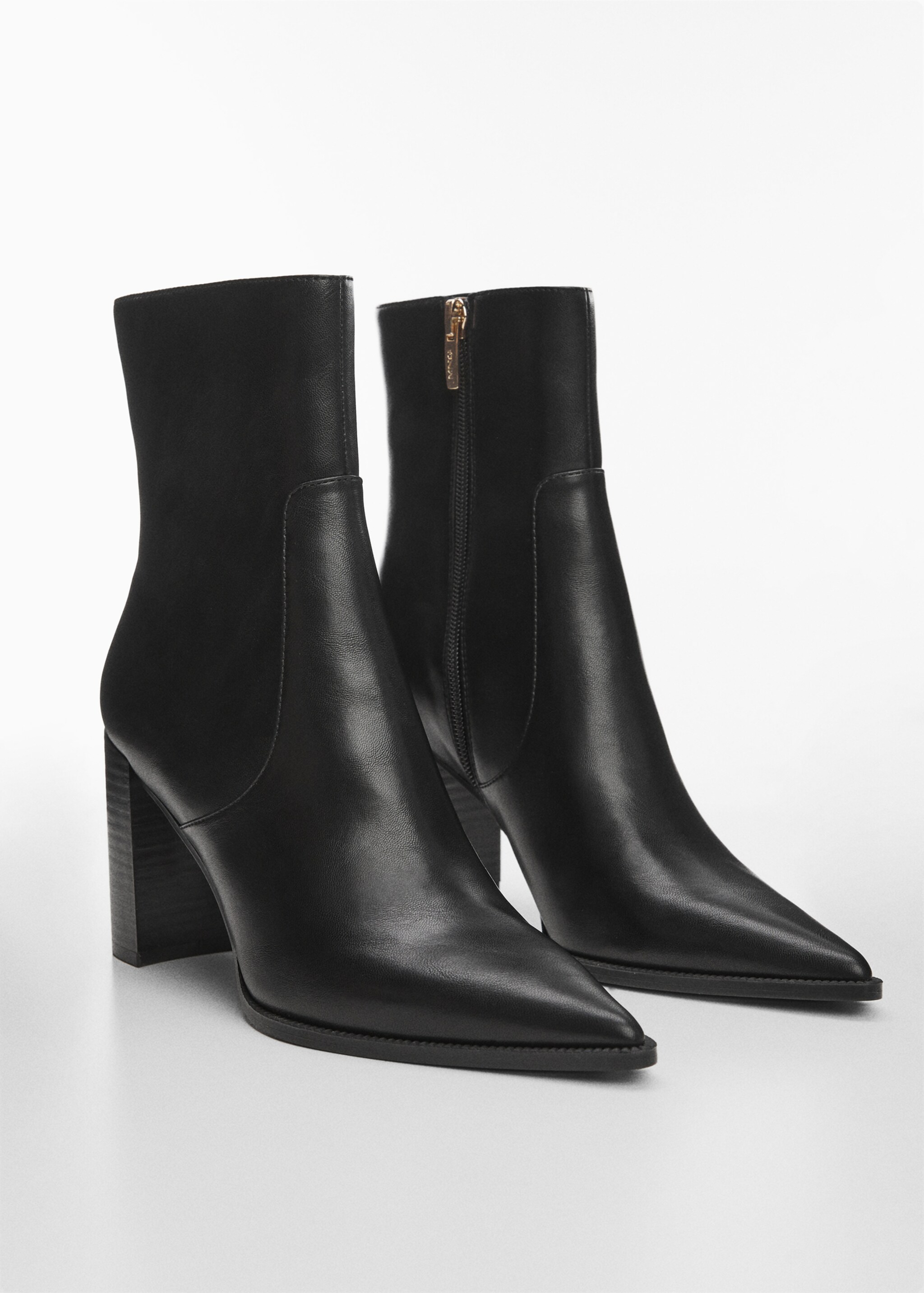 Bottines pointues à talon - Plan moyen, Noir. Ref: 67050278-00.