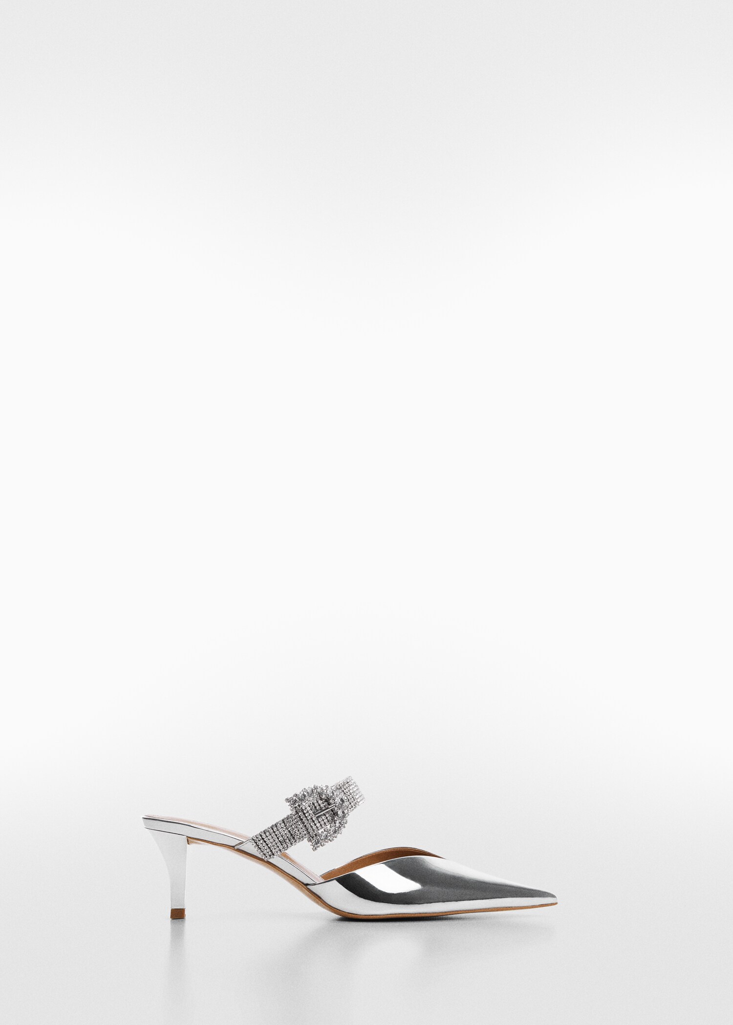 Pointed shoes with rhinestone detail - Article without model