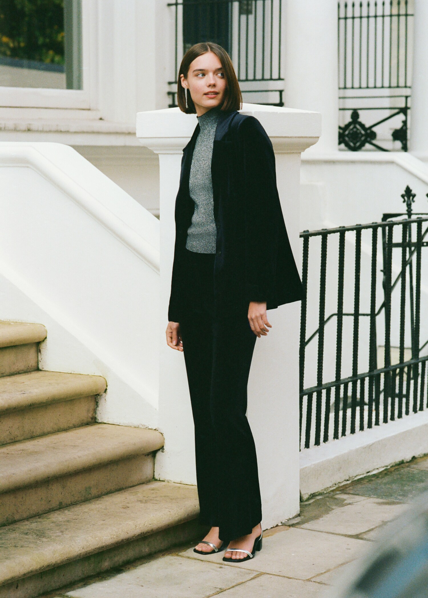 Strappy heeled sandals - Details of the article 5