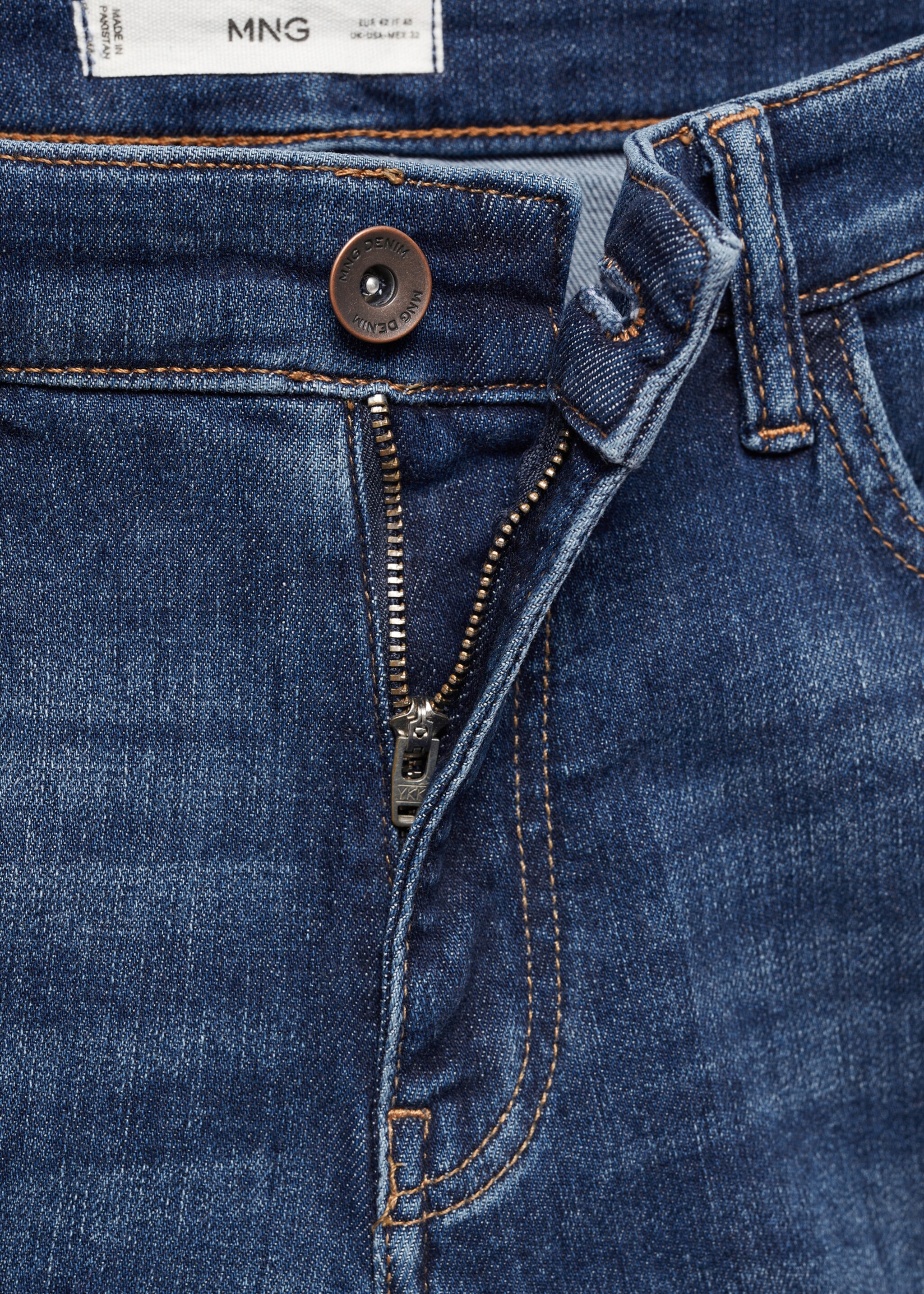 Slim-fit denim bermuda shorts - Details of the article 8