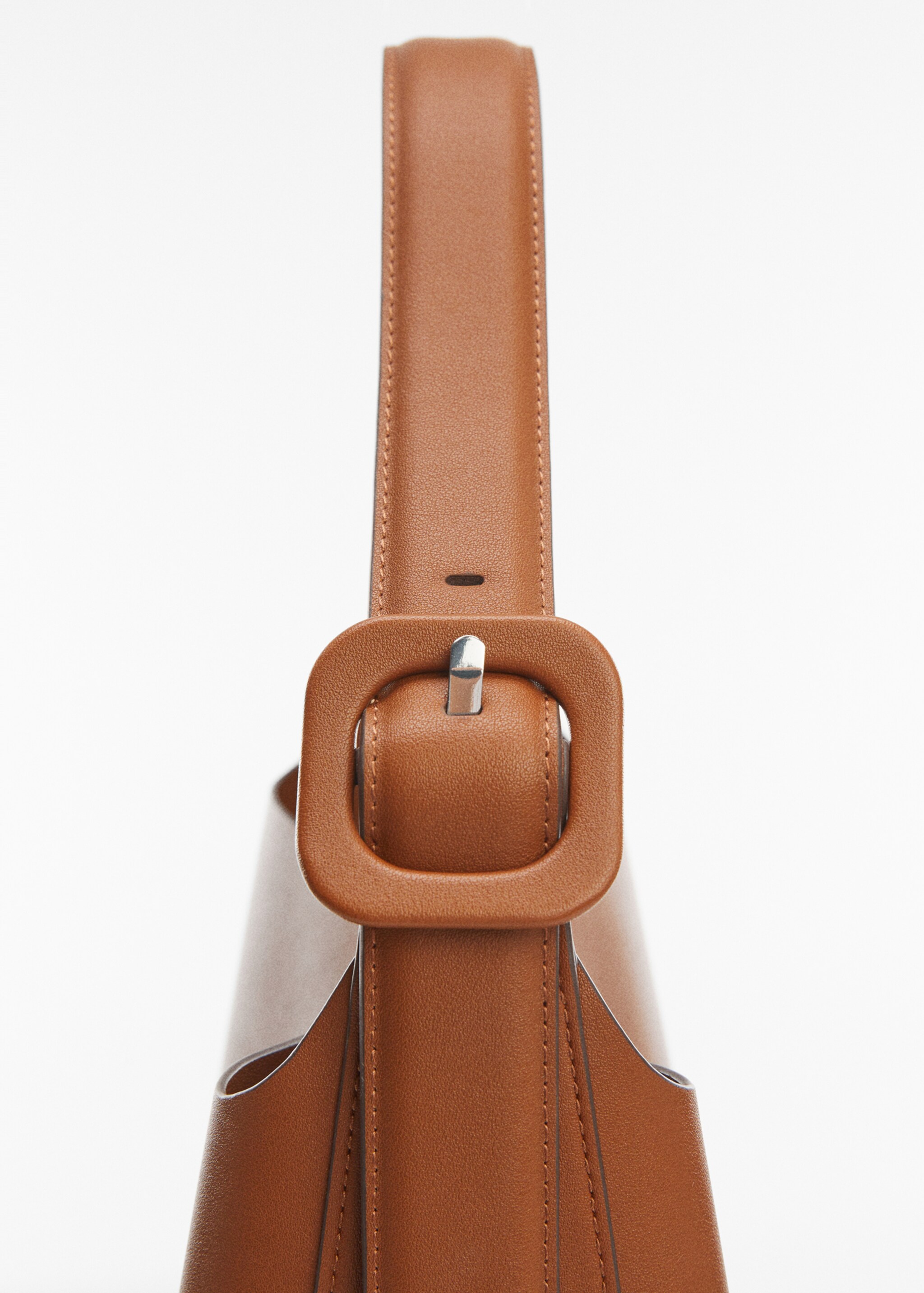 Shopper bag with buckle - Details of the article 2, Leather. Ref: 67050436-00.