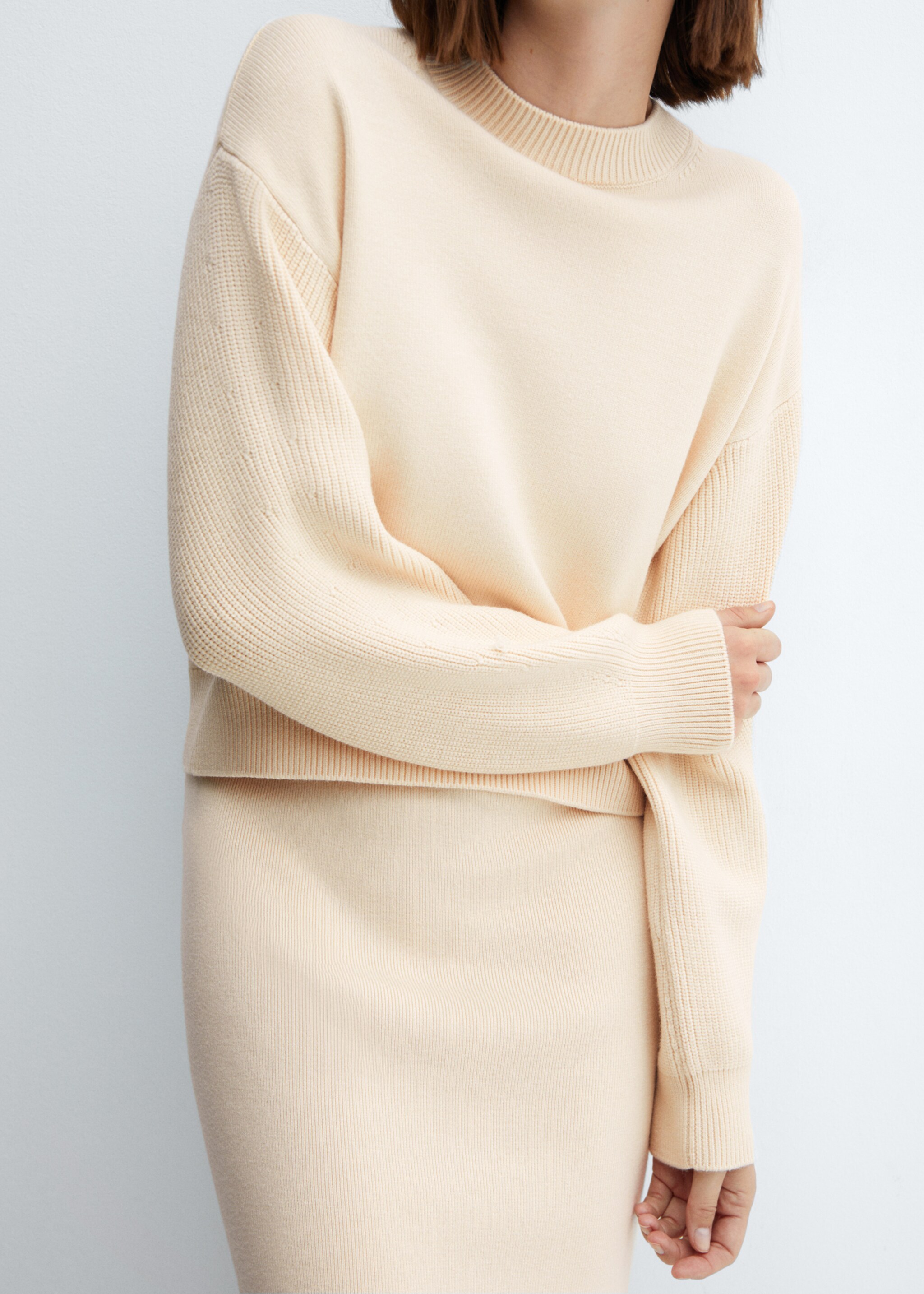 Round-neck knitted sweater - Details of the article 6