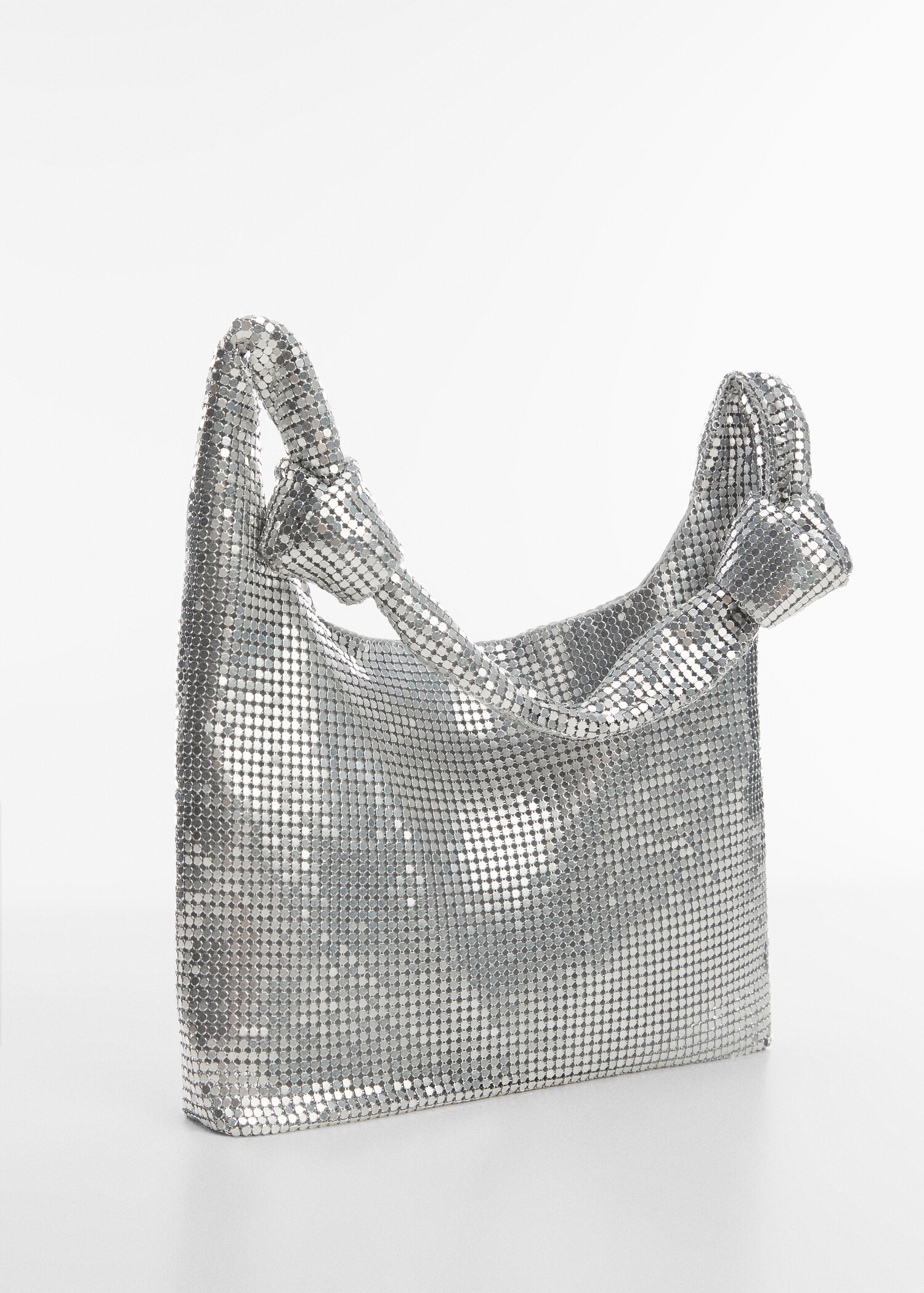 Sac porté épaule cristaux - Plan moyen
