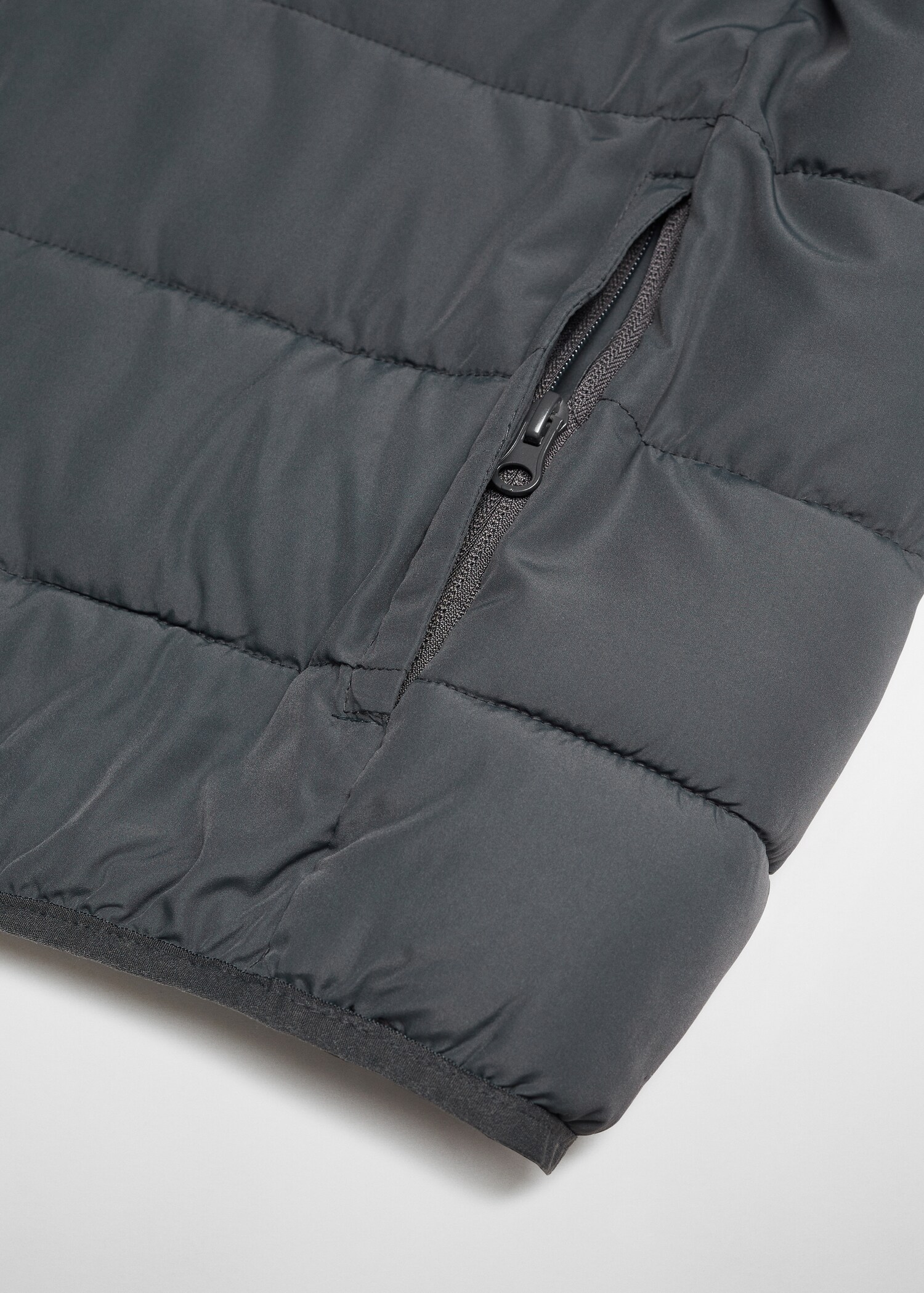 Quilted jacket - Details of the article 8