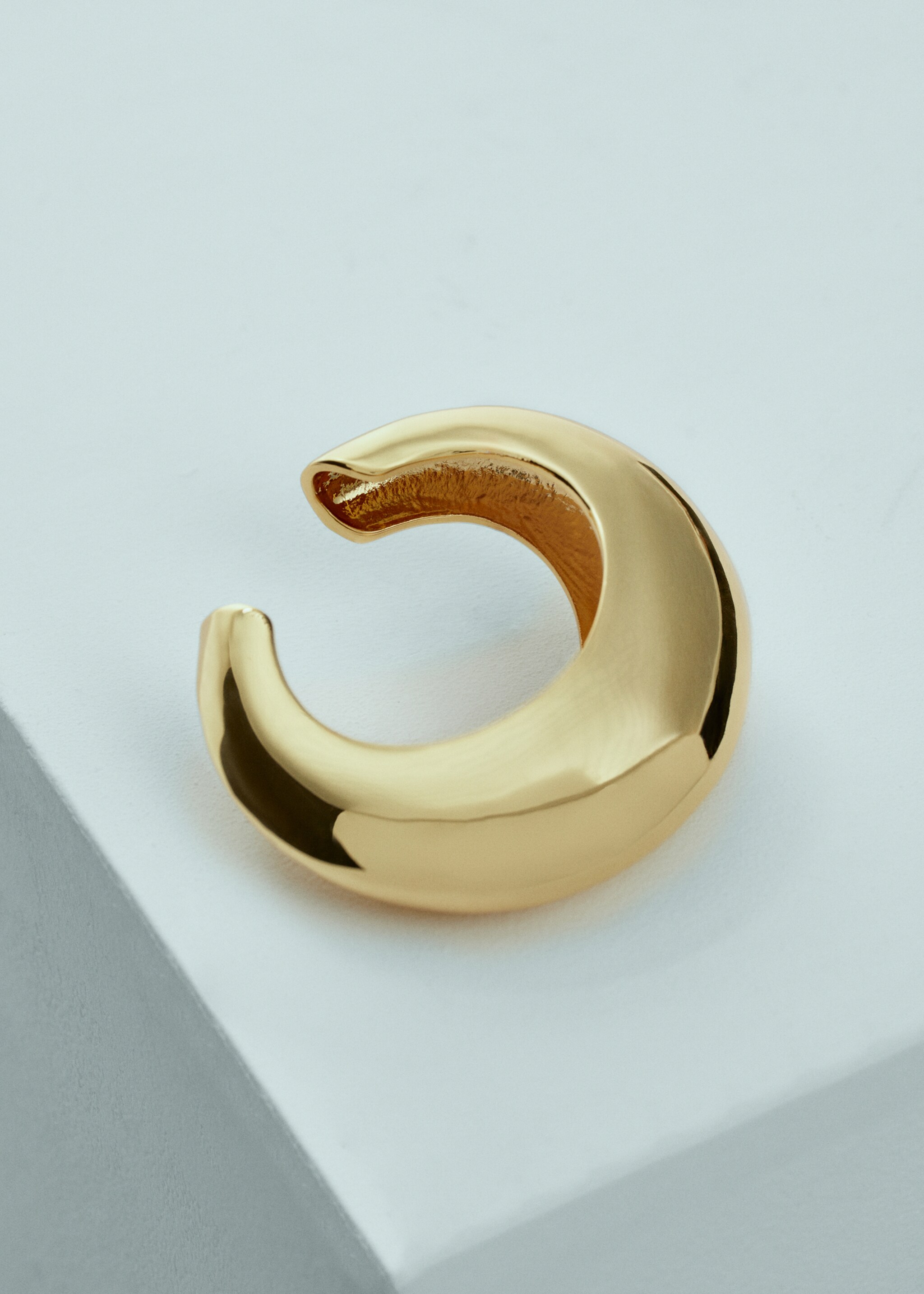 Maxi-bracelet - Details of the article 1, Gold. Ref: 67050471-00.