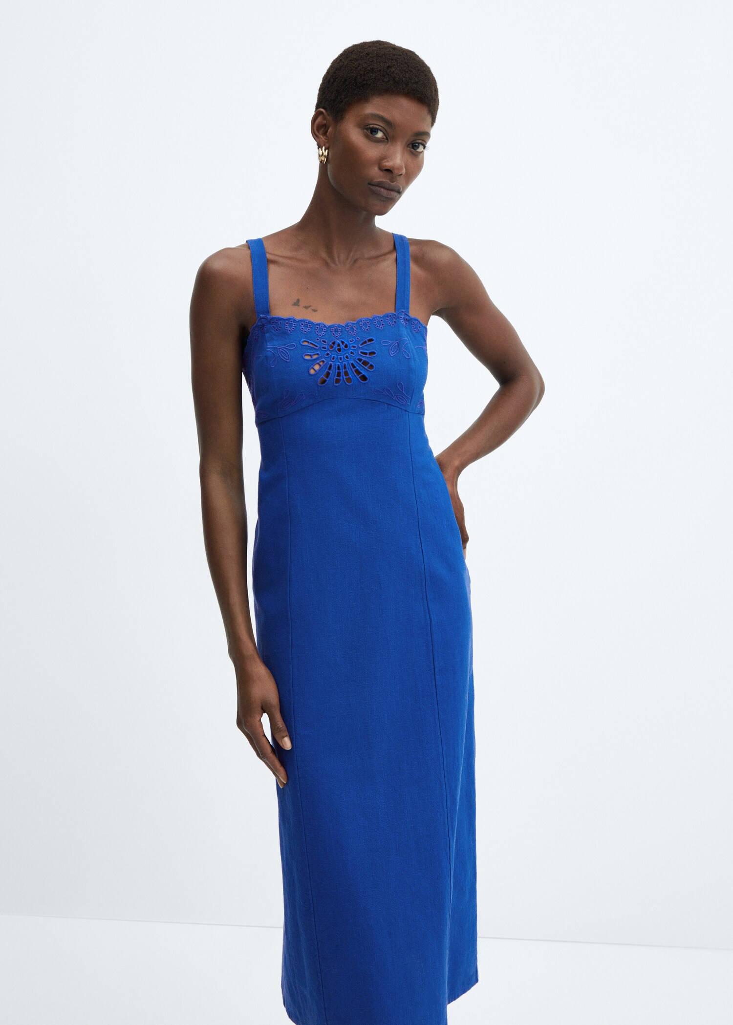 Cotton dress with openwork detail - Medium plane