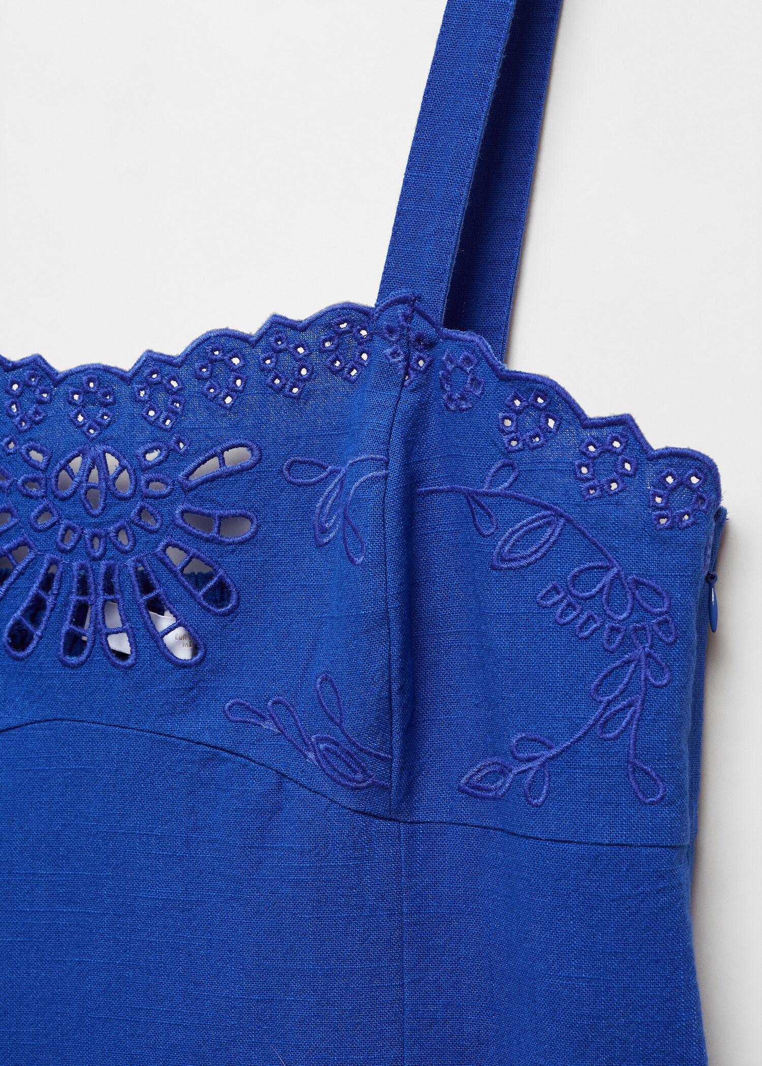 Cotton dress with openwork detail - Details of the article 8