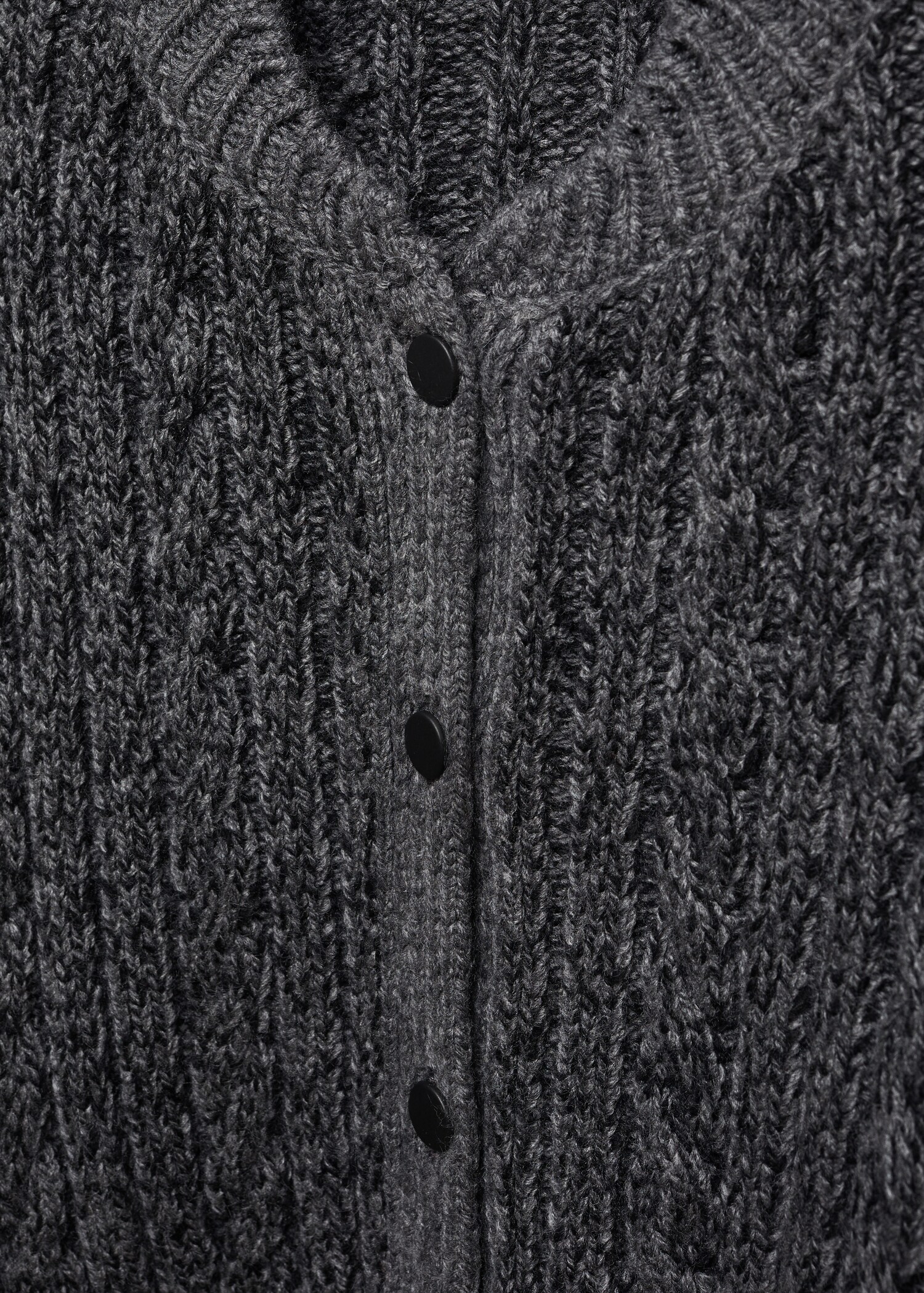Gebreid vest met knopen - Detail van het artikel 8