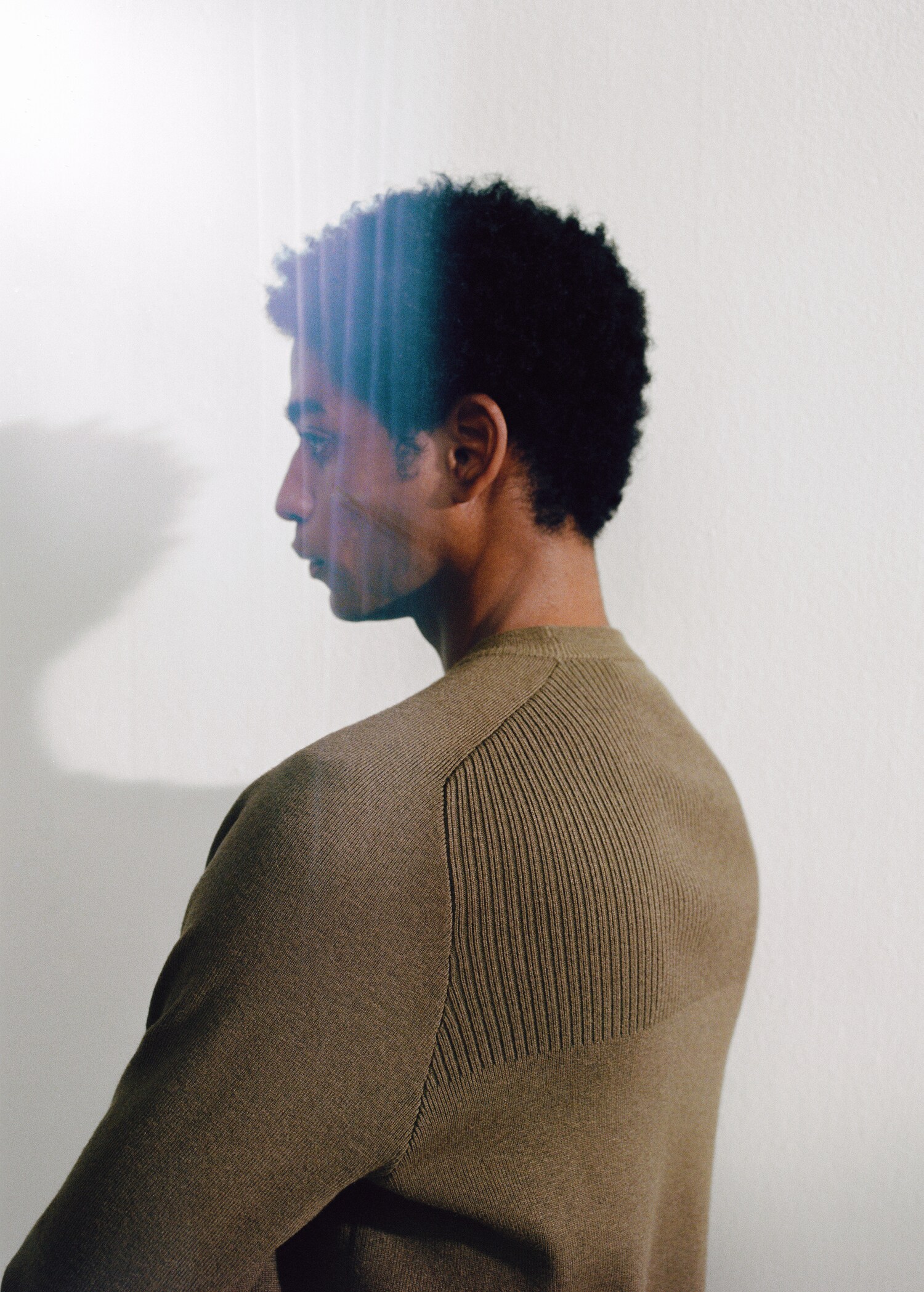 Stretch sweater with ribbed detail - Details of the article 6