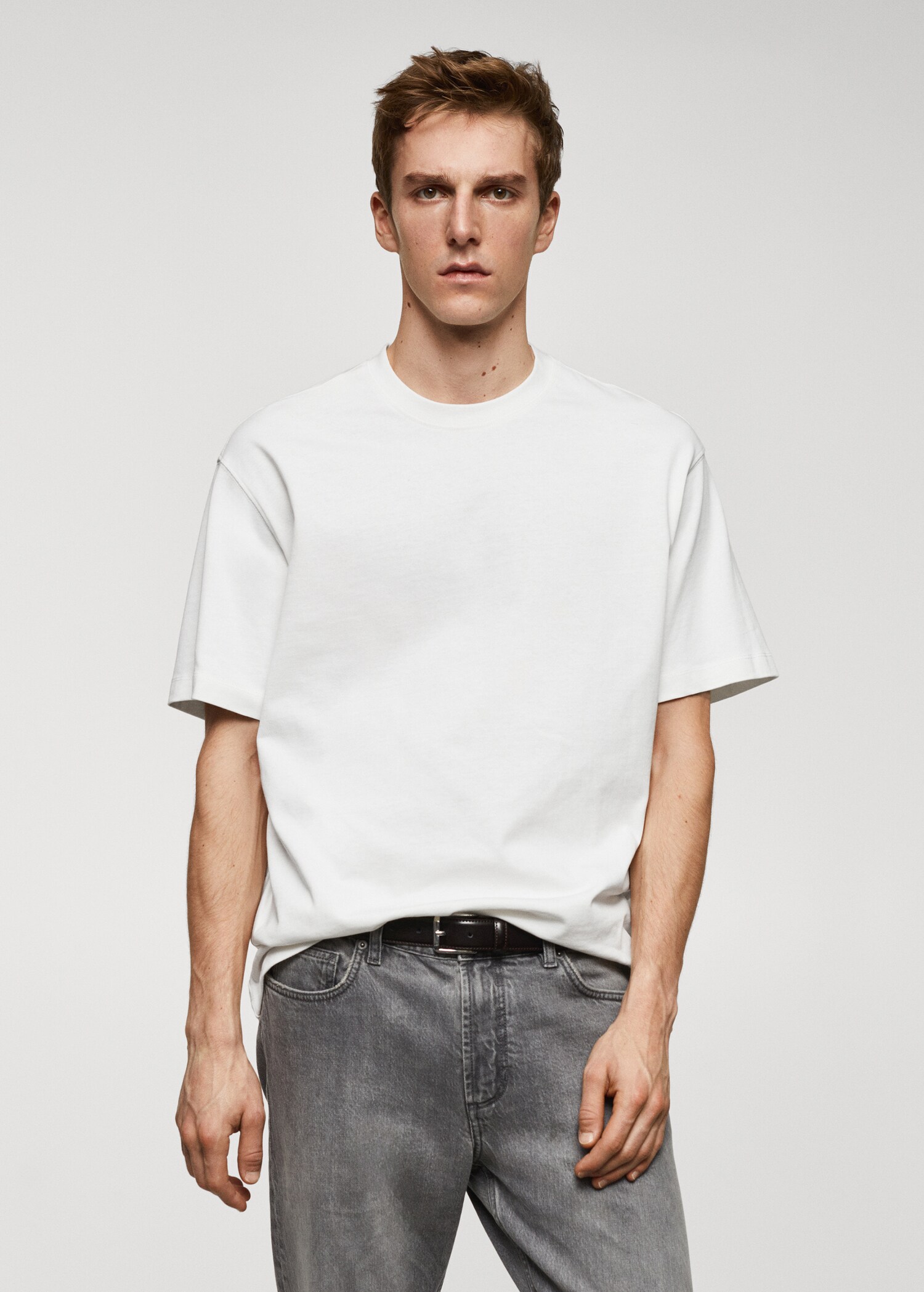 Basic 100% cotton relaxed-fit t-shirt - Medium plane