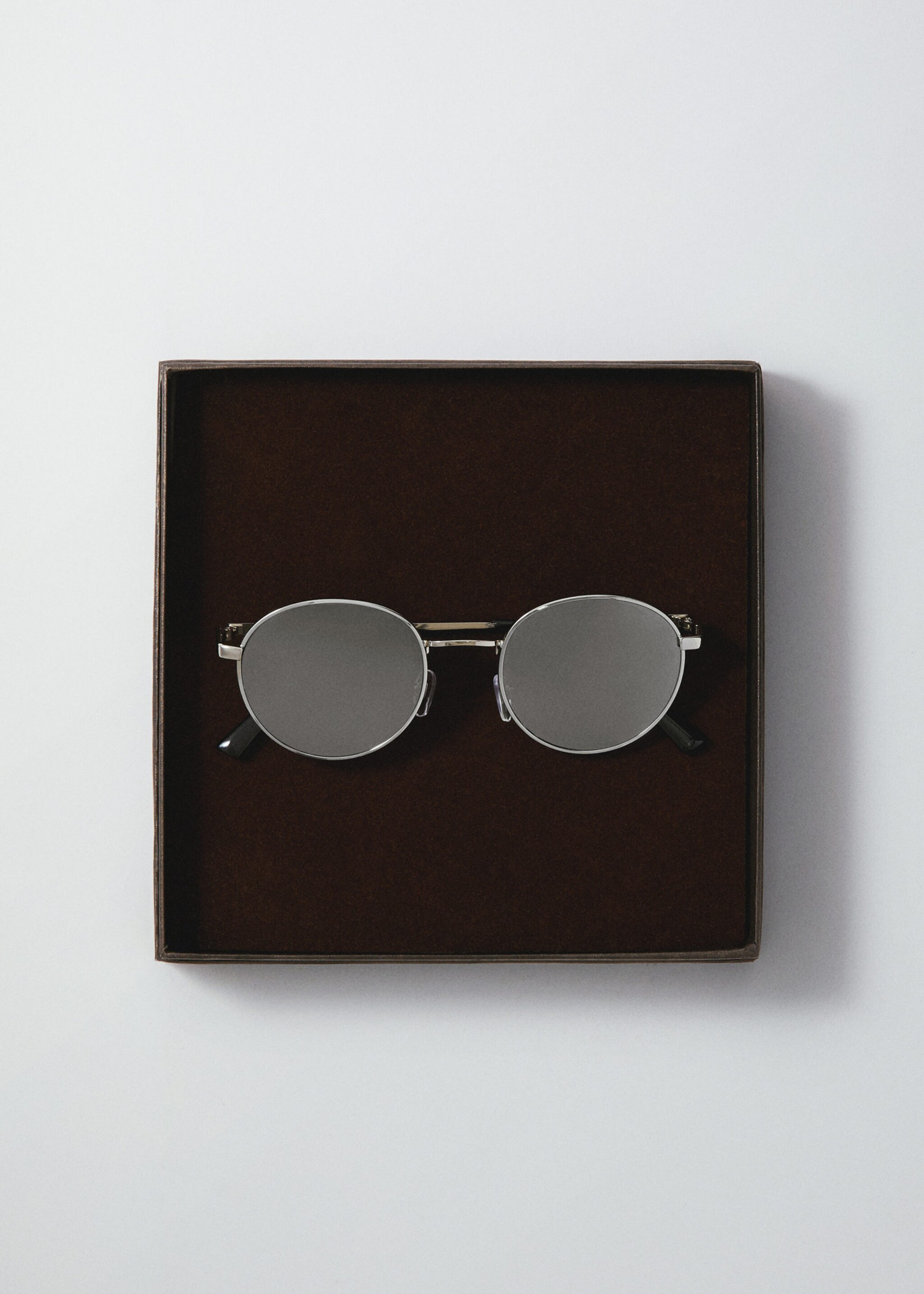 Round Metal Sunglasses - Details of the article 9