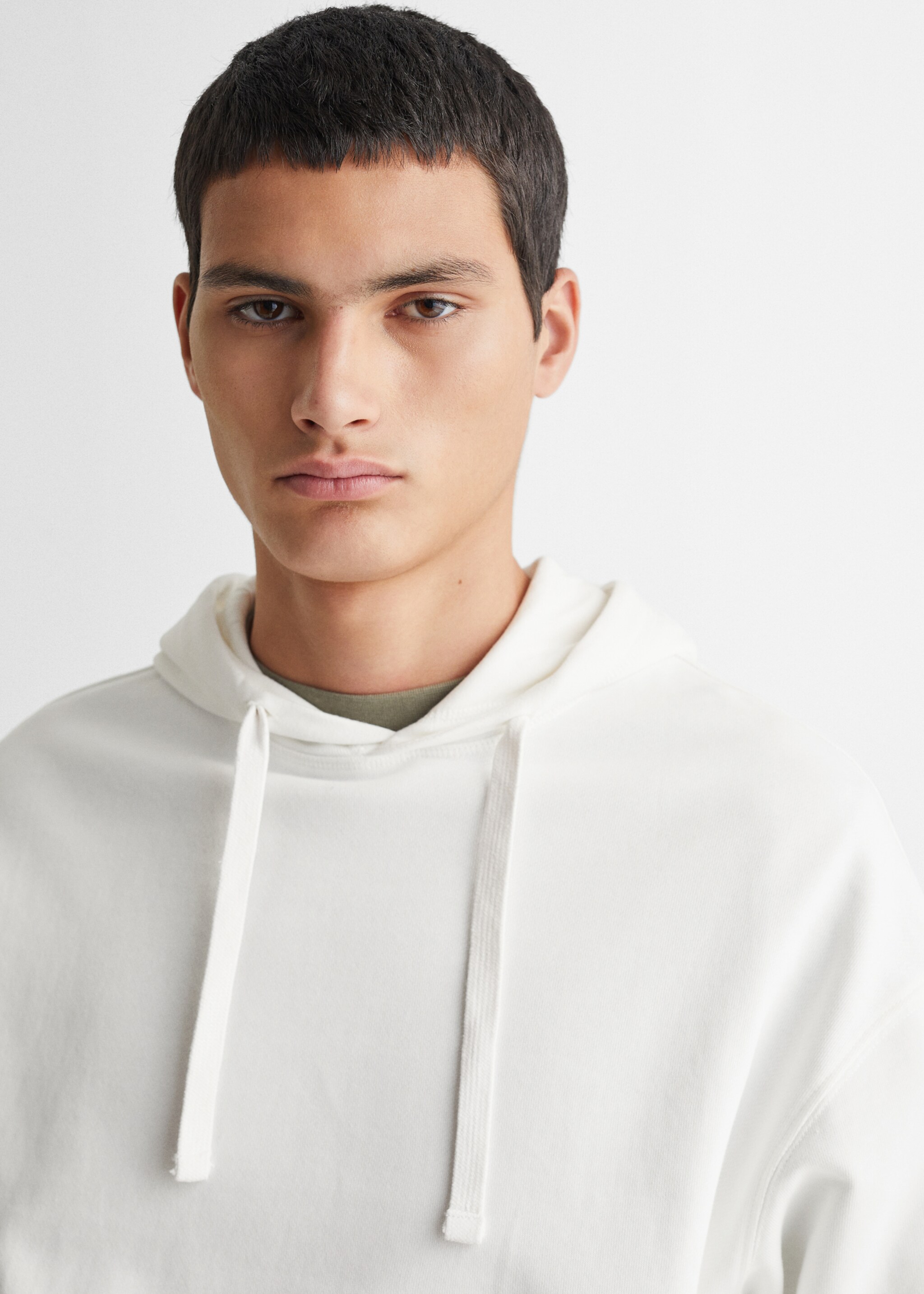Unisex hoodie - Details of the article 1, White. Ref: 67050652-00.