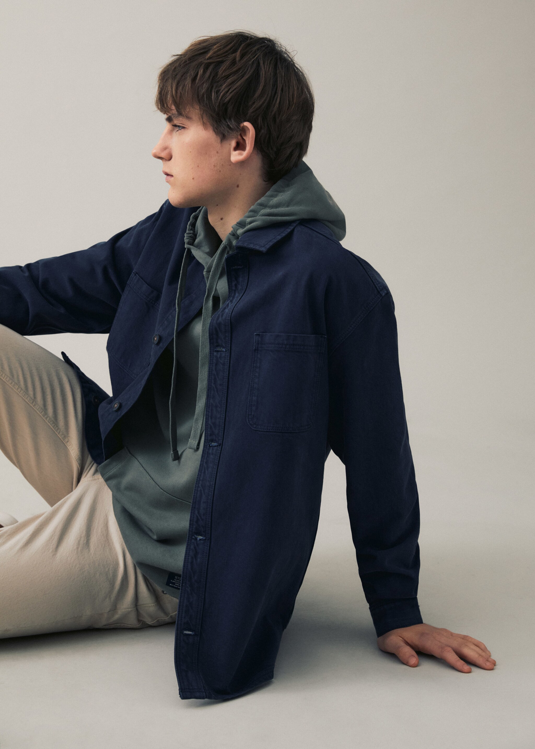 Cotton overshirt with buttons - Details of the article 5, Navy. Ref: 67050675-00.
