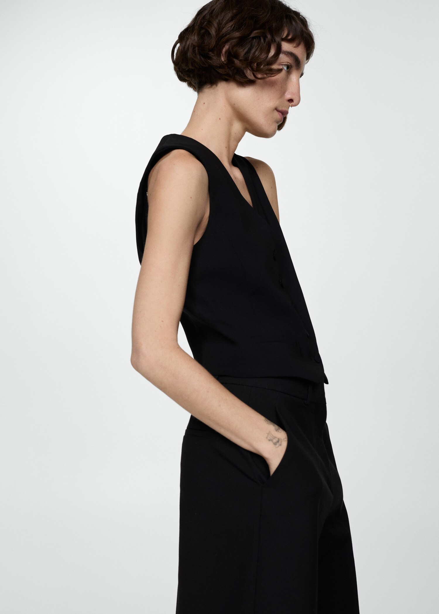 Suit waistcoat with buttons - Details of the article 6