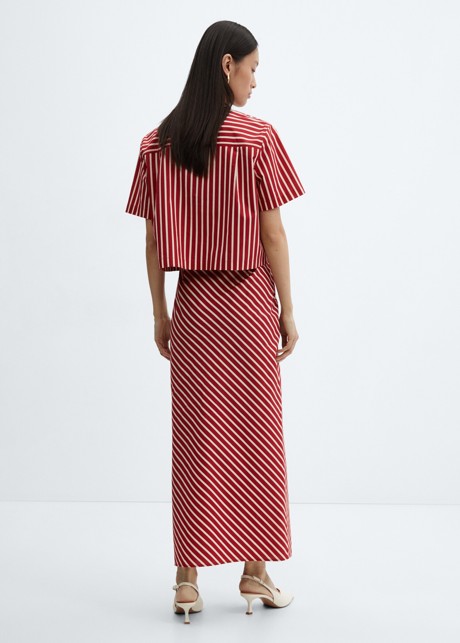 Short sleeve striped shirt - Reverse of the article