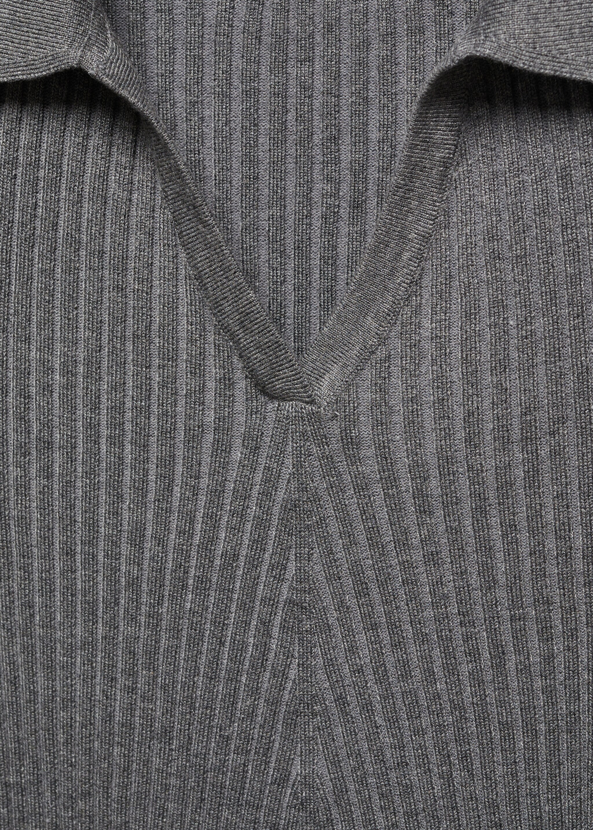 Gerippter Pullover mit Poloshirt-Kragen - Detail des Artikels 8