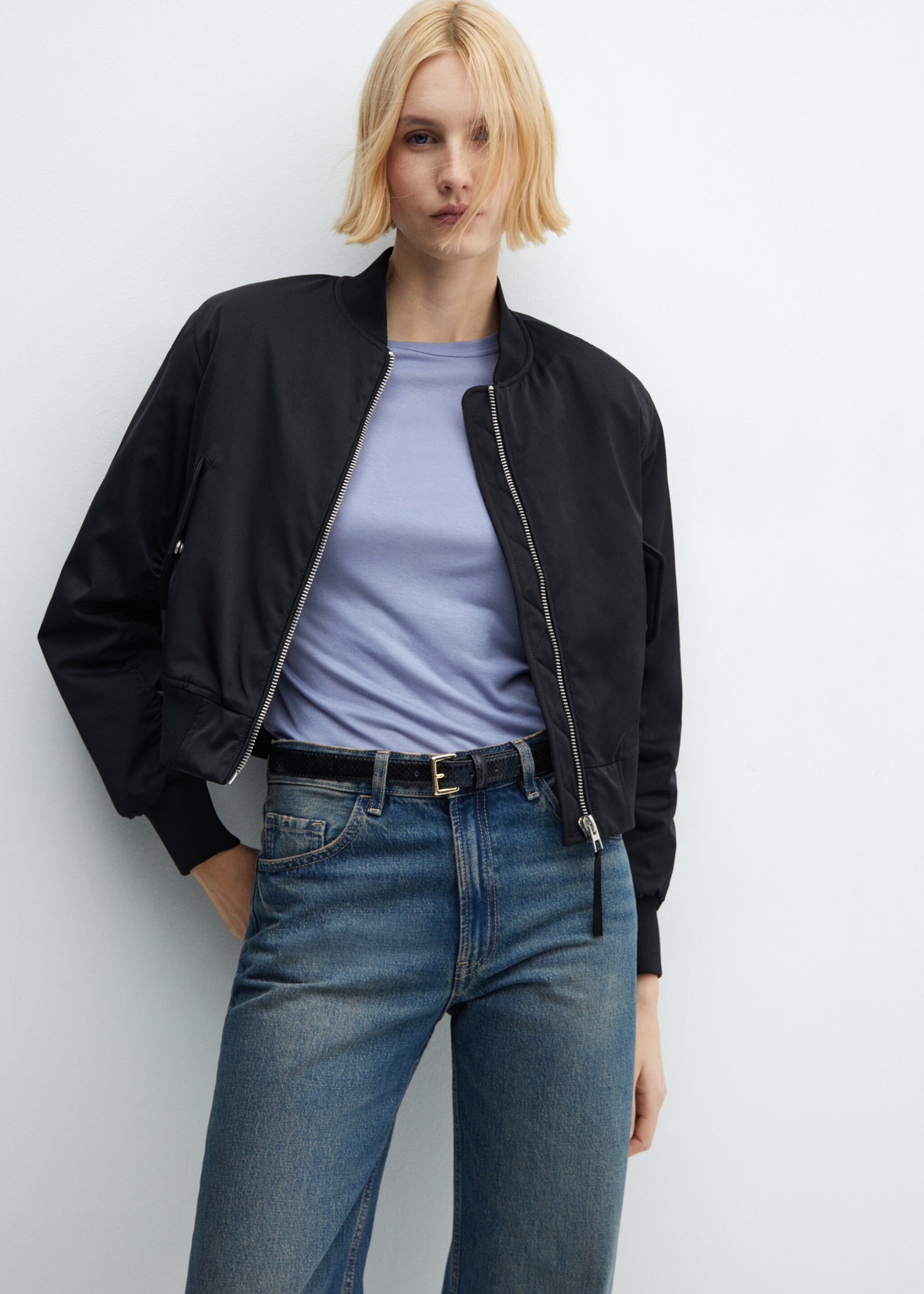 Round-neck long-sleeved t-shirt - Details of the article 2, Blue. Ref: 67052922-00.