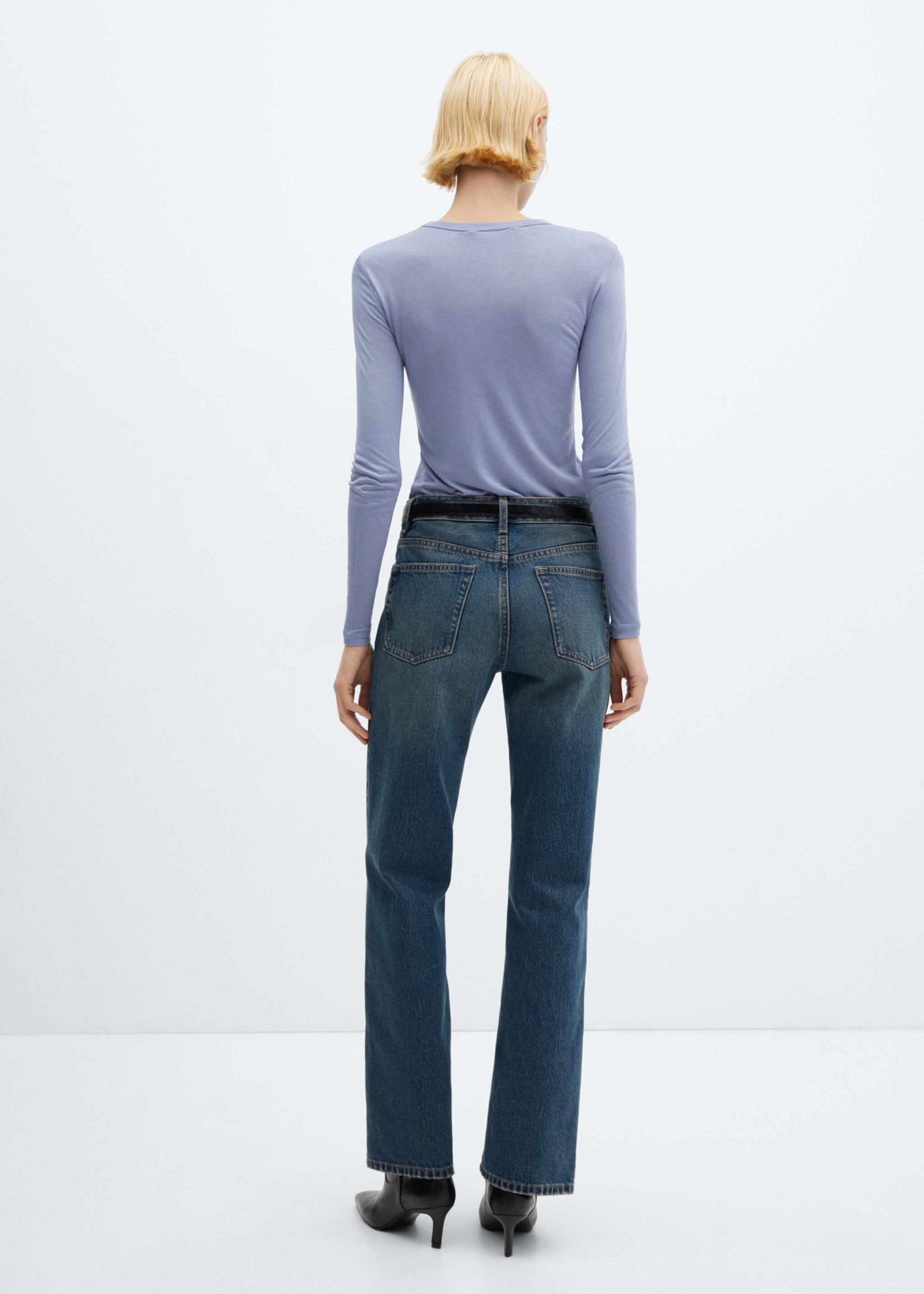 Round-neck long-sleeved t-shirt - Reverse of the article, Blue. Ref: 67052922-00.