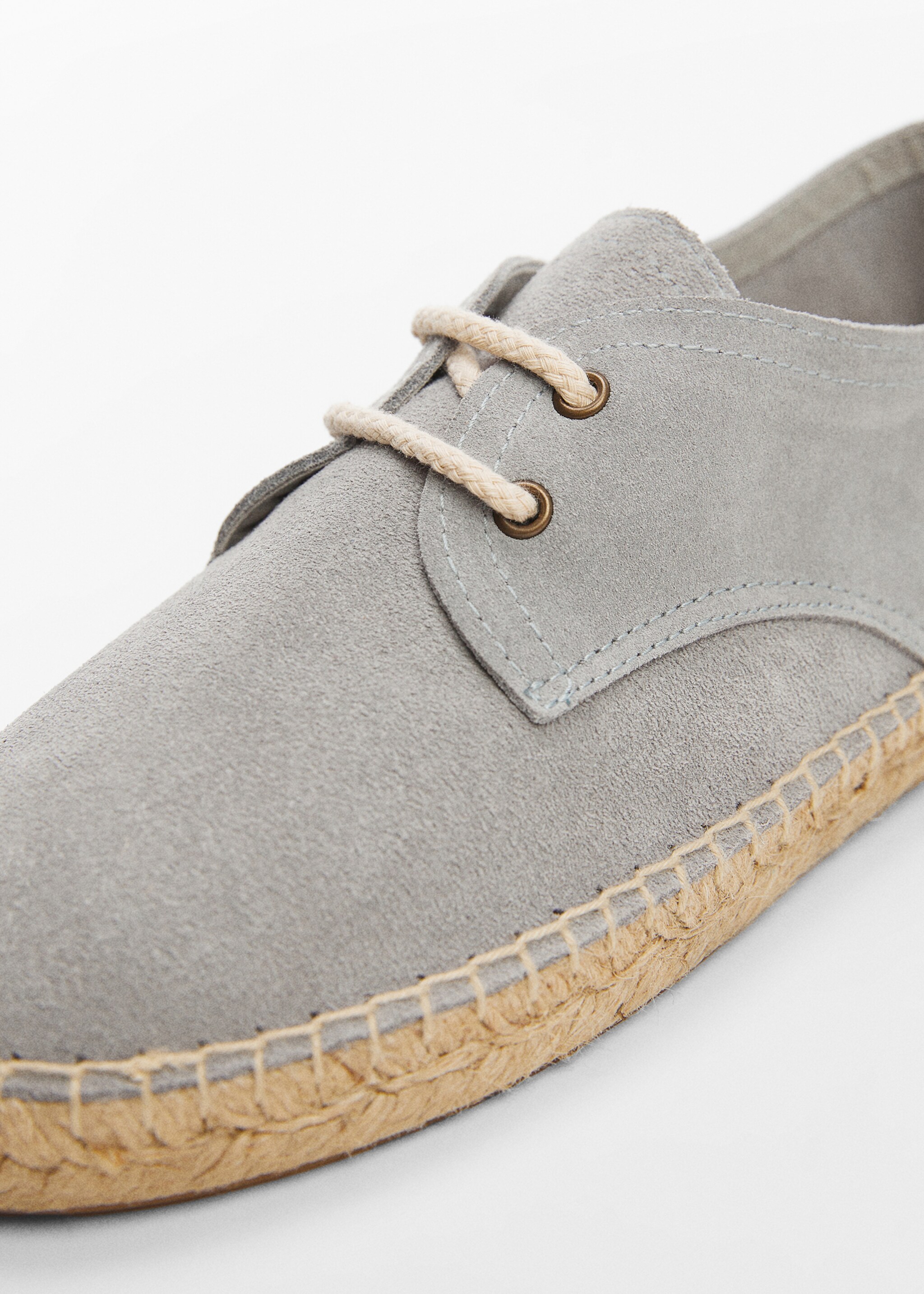 Espadrilles aus Rauleder mit Schnürsenkeln - Detail des Artikels 2
