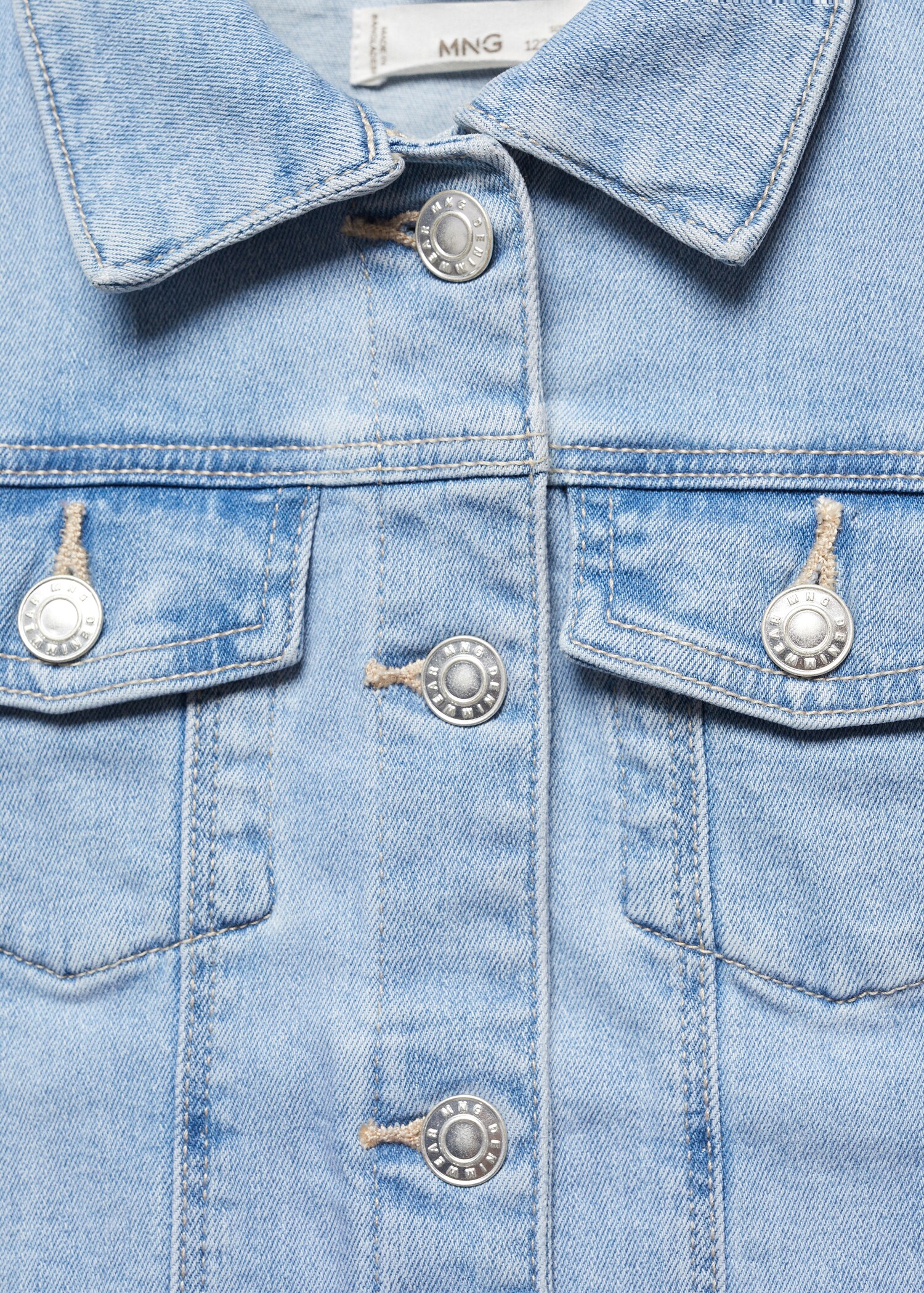 Pocketed denim jacket - Details of the article 8