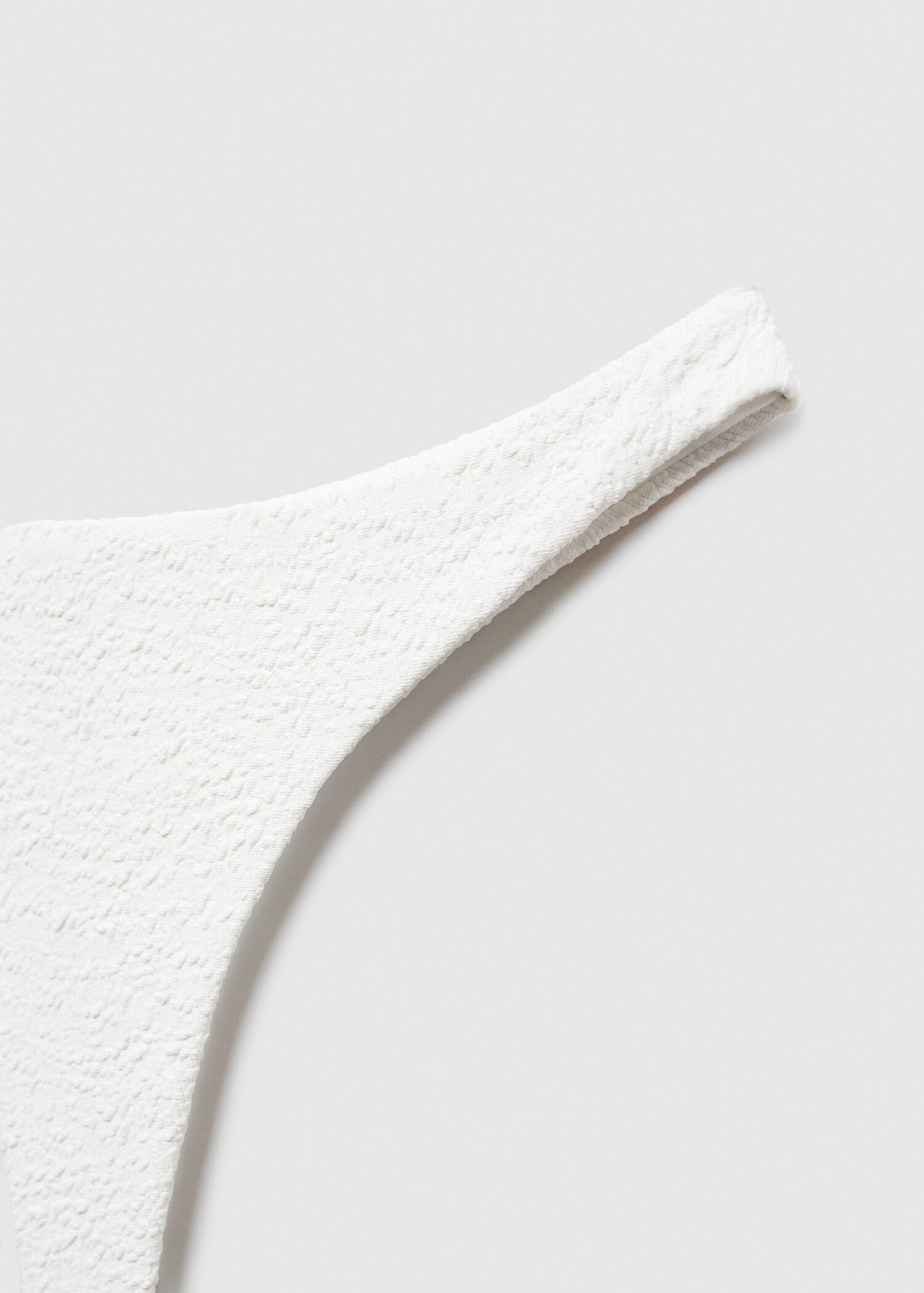 Brasilianischer Bikini-Slip mit Textur - Detail des Artikels 8