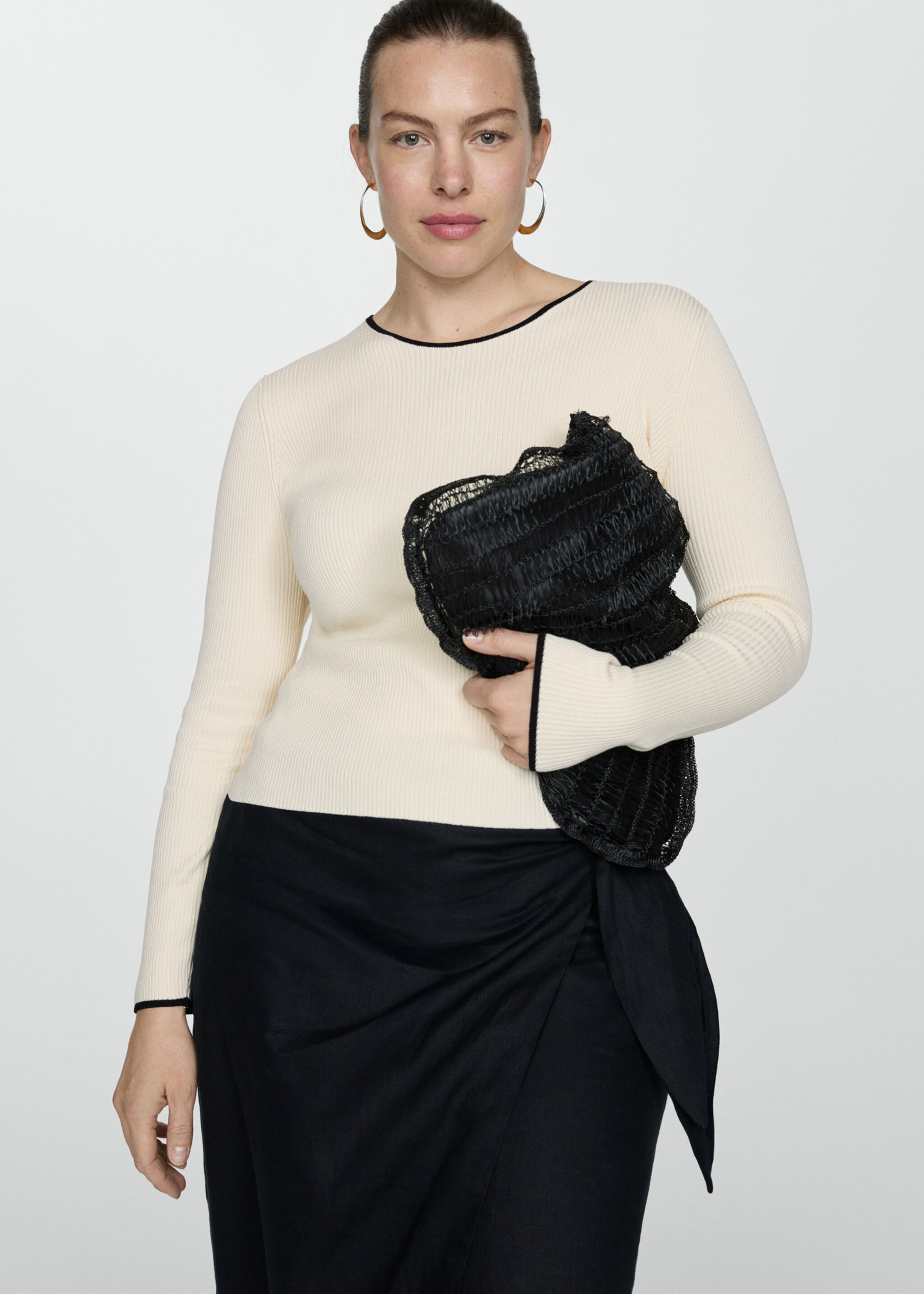 Contrast trim sweater - Details of the article 5, Ecru. Ref: 67054034-00.