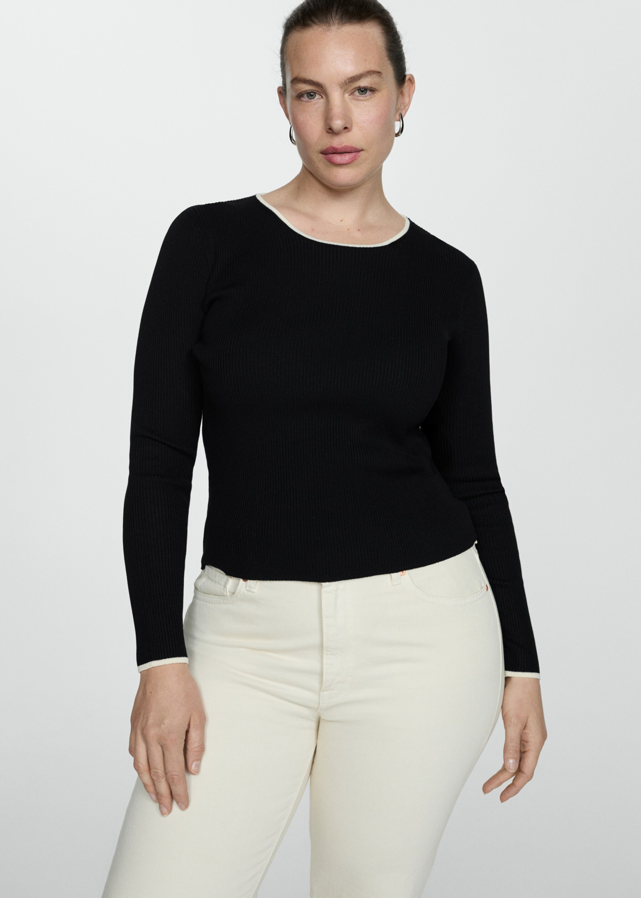 Jersei rivet contrast - Detall de l'article 5, Negre. Ref: 67054034-00.