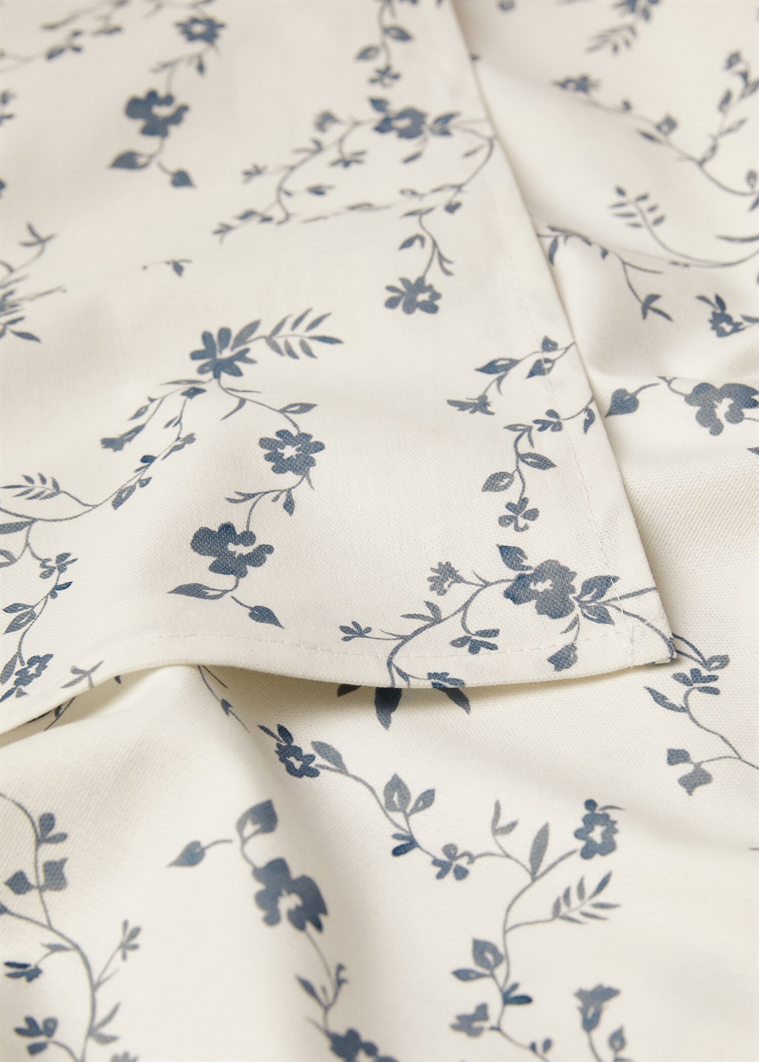 Nappe coton en imprimé fleuri 170x250 cm - Détail de l'article 1