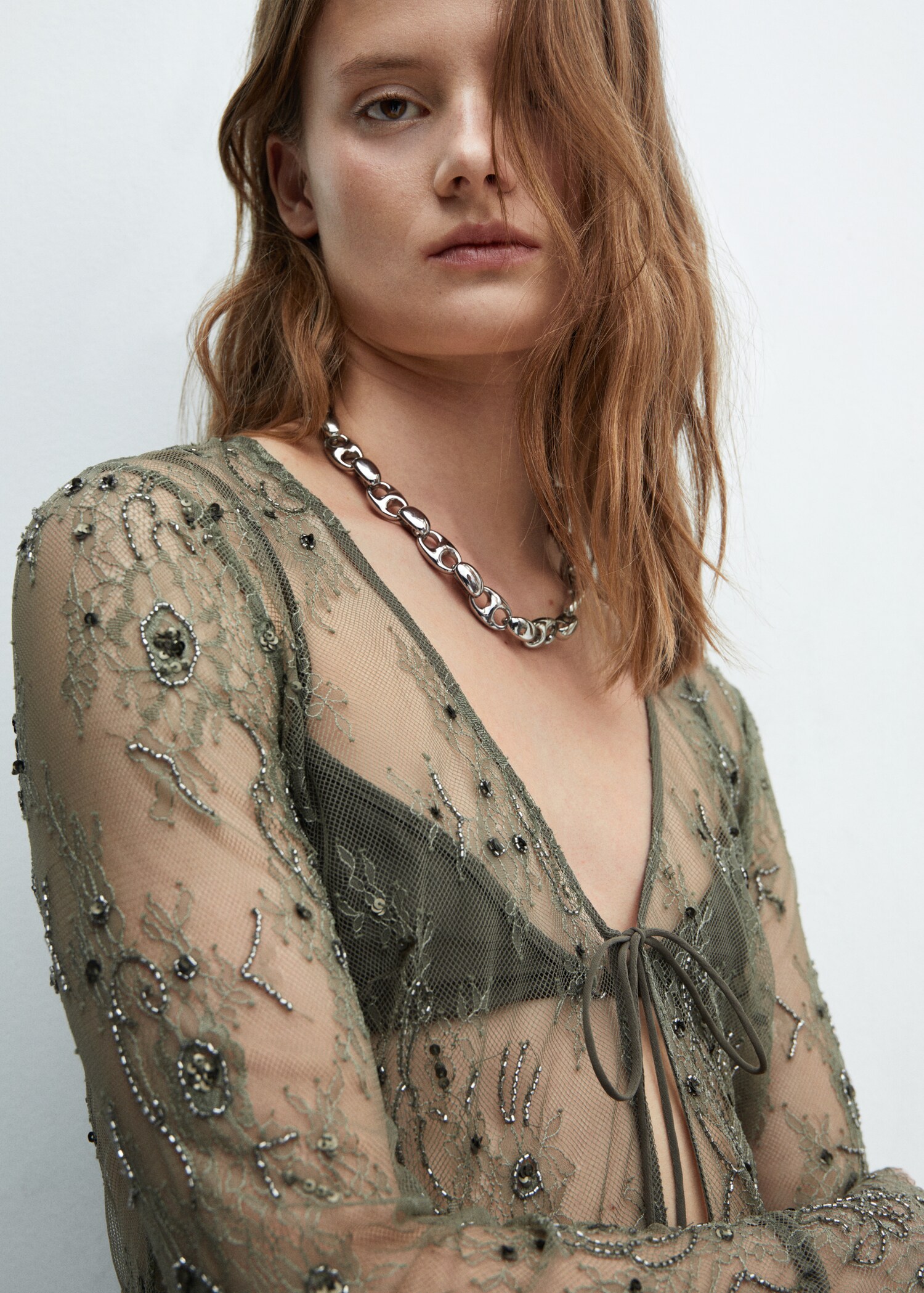 Lace appliqué blouse - Details of the article 1