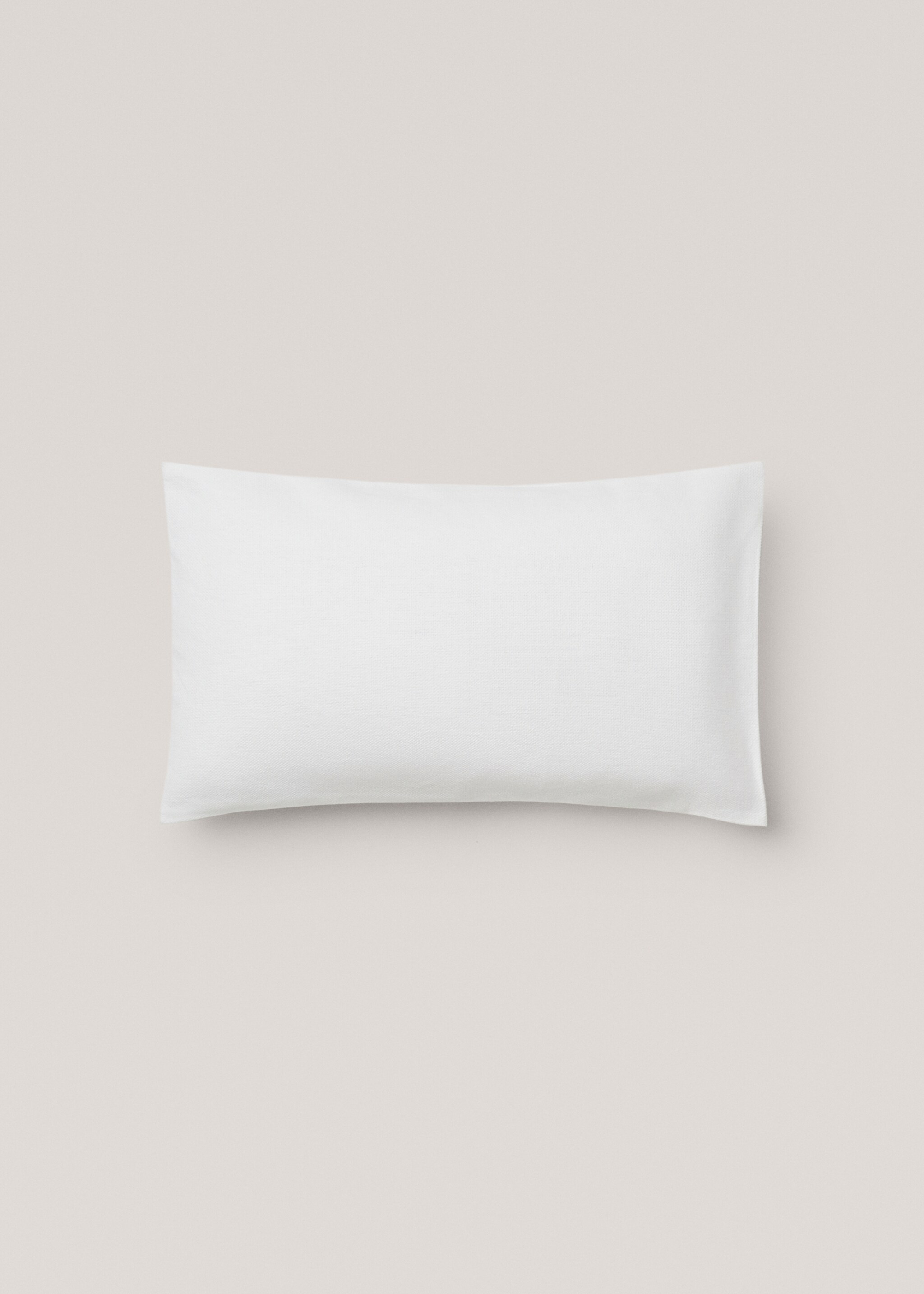 Texturierte Kissenhülle aus Baumwolle 30 x 50 cm - Artikel ohne Model, Cremeweiß. Ref: 67054048-00.
