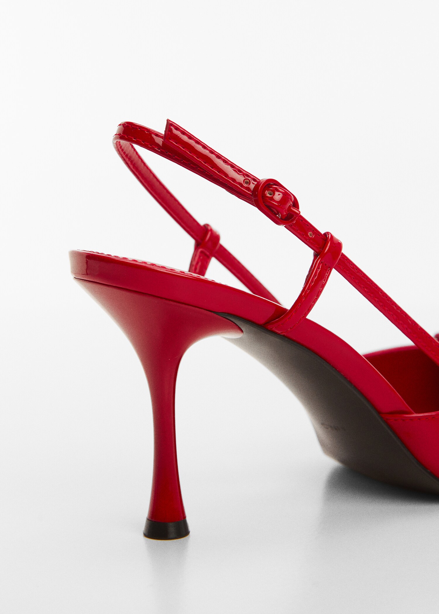 sling back heel shoes - Details of the article 2