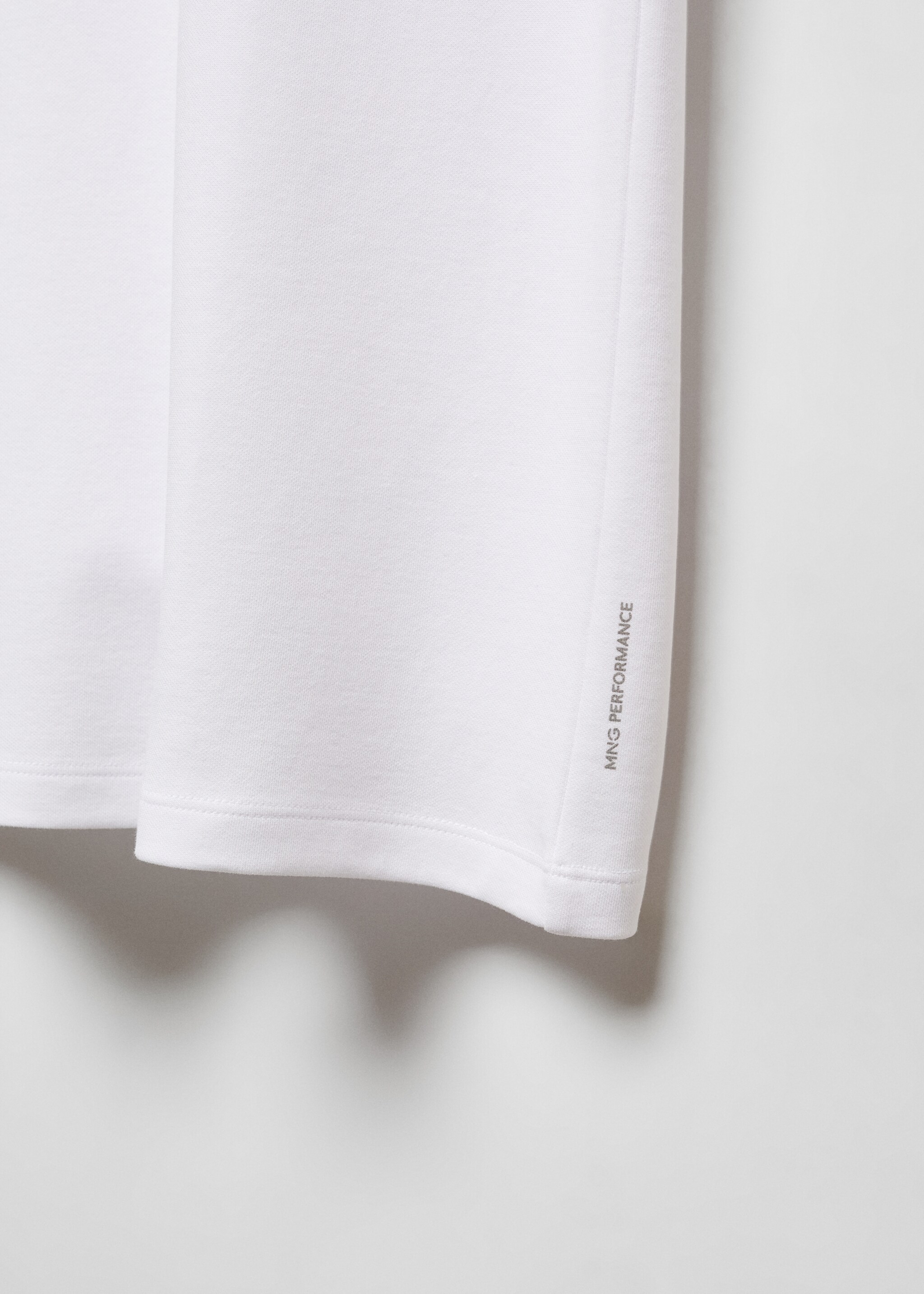 Breathable cotton t-shirt - Details of the article 8, White. Ref: 67054454-00.