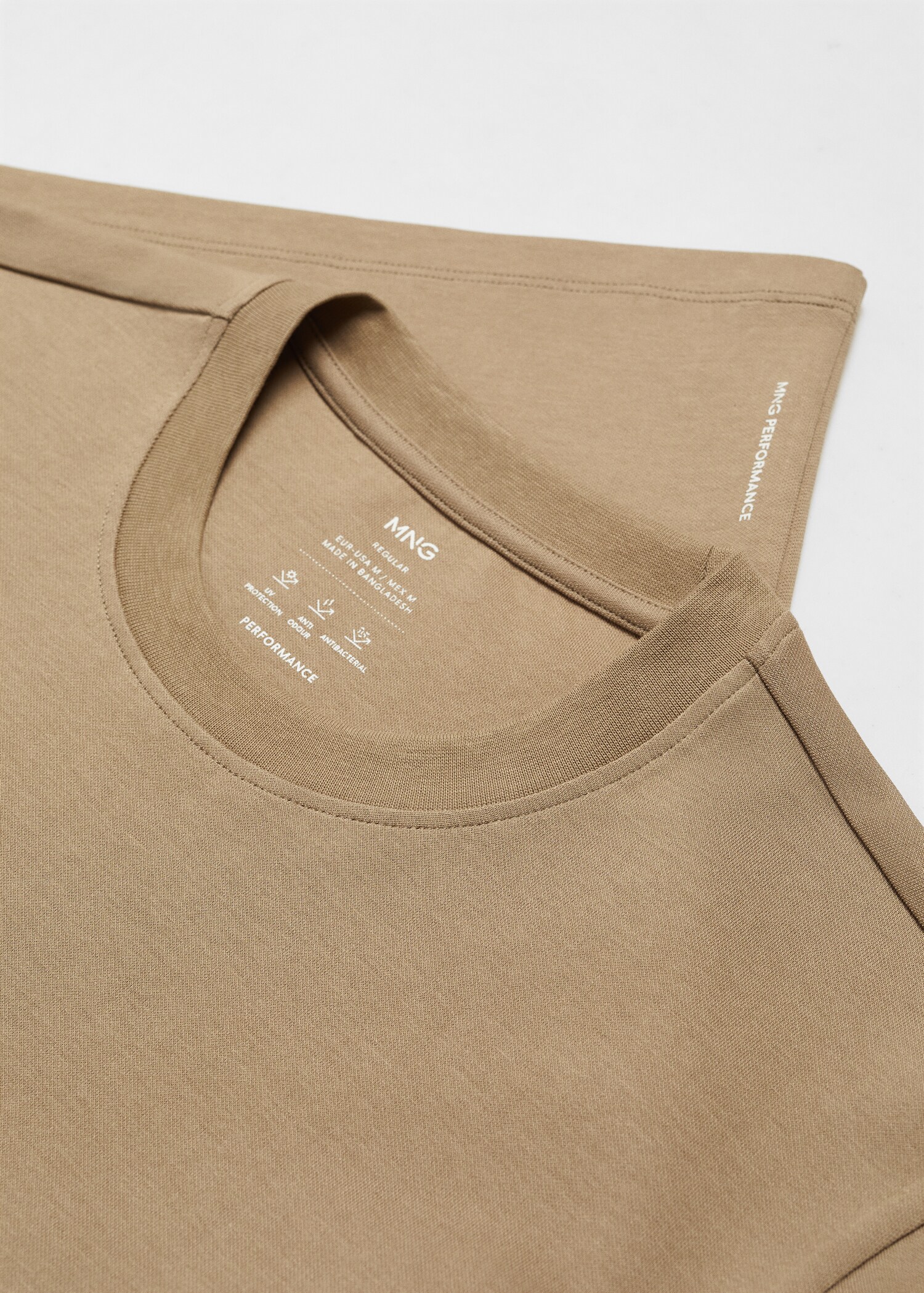 Atmungsaktives Baumwoll-T-Shirt - Detail des Artikels 8