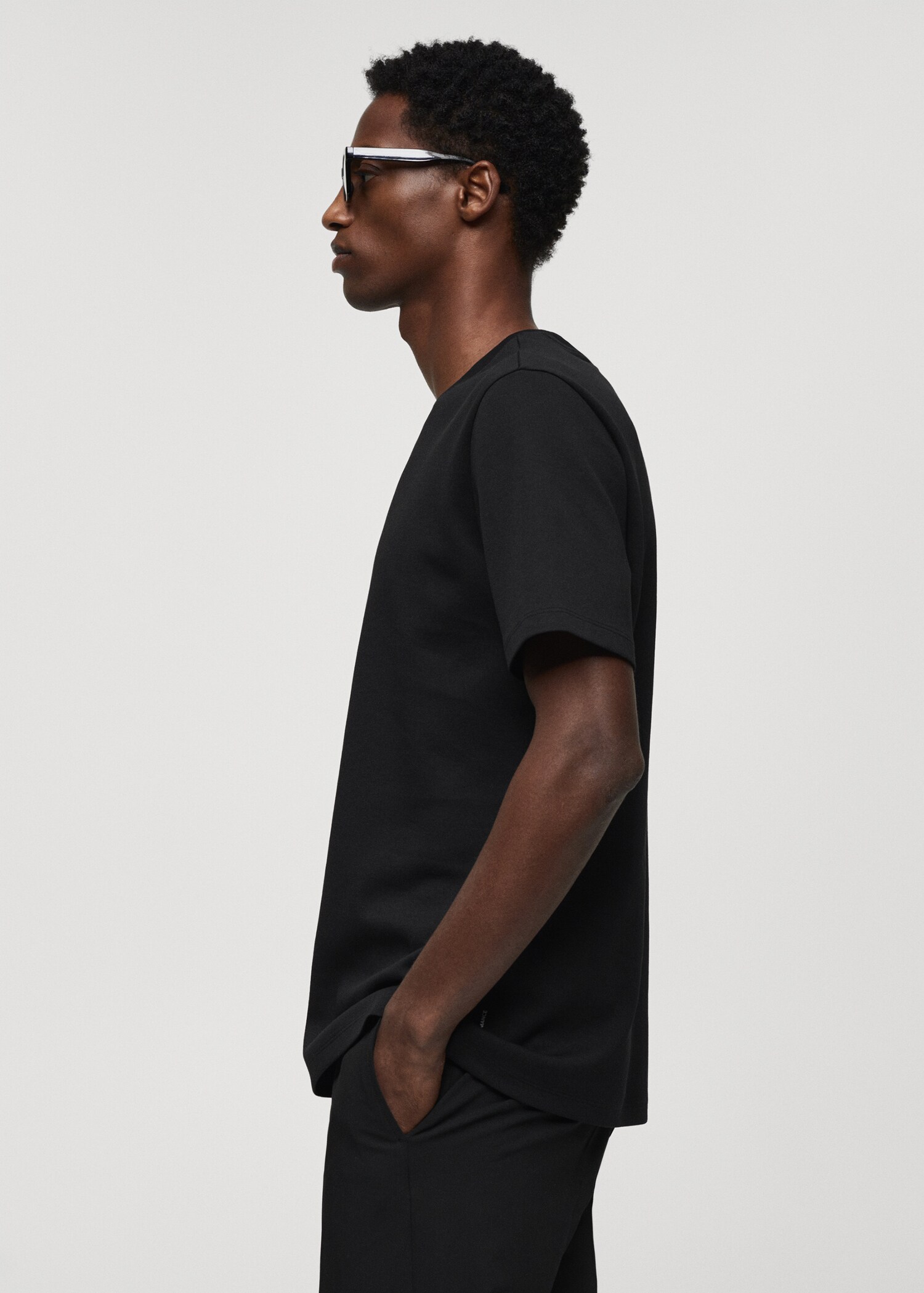 Atmungsaktives Baumwoll-T-Shirt - Detail des Artikels 2