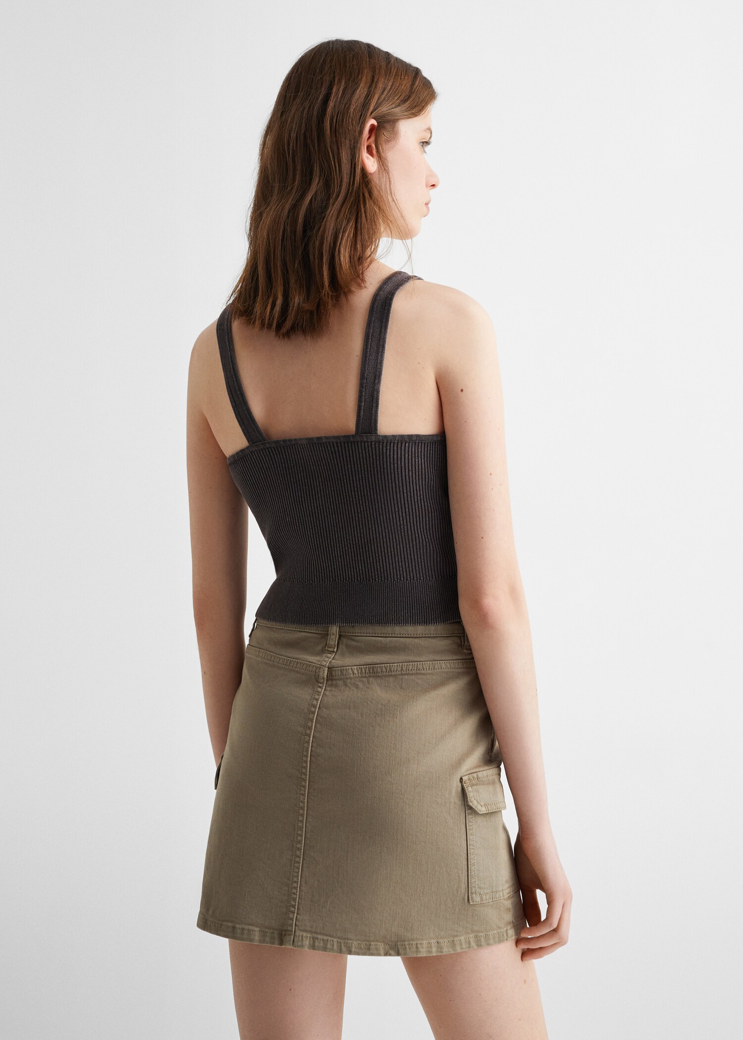 Strap top - Reverse of the article