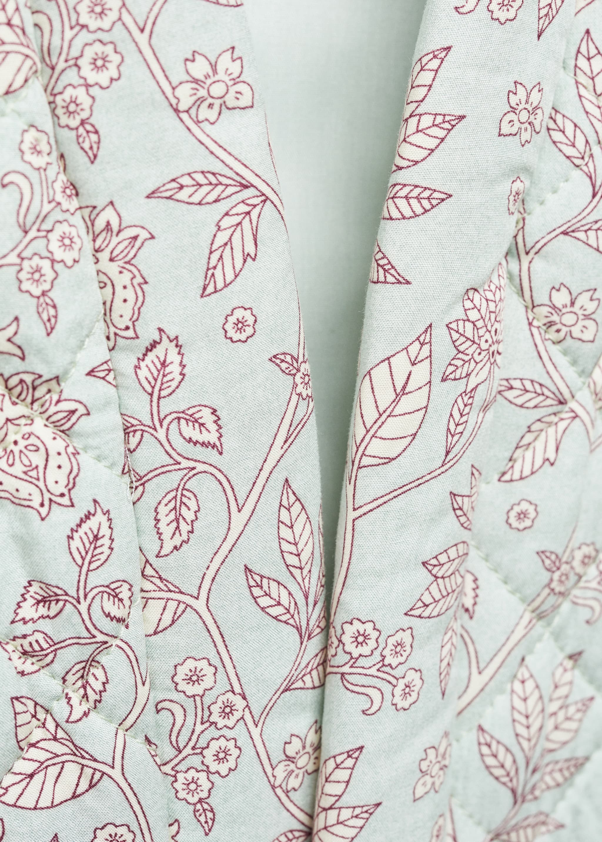 Printed quilted jacket - Details of the article 8