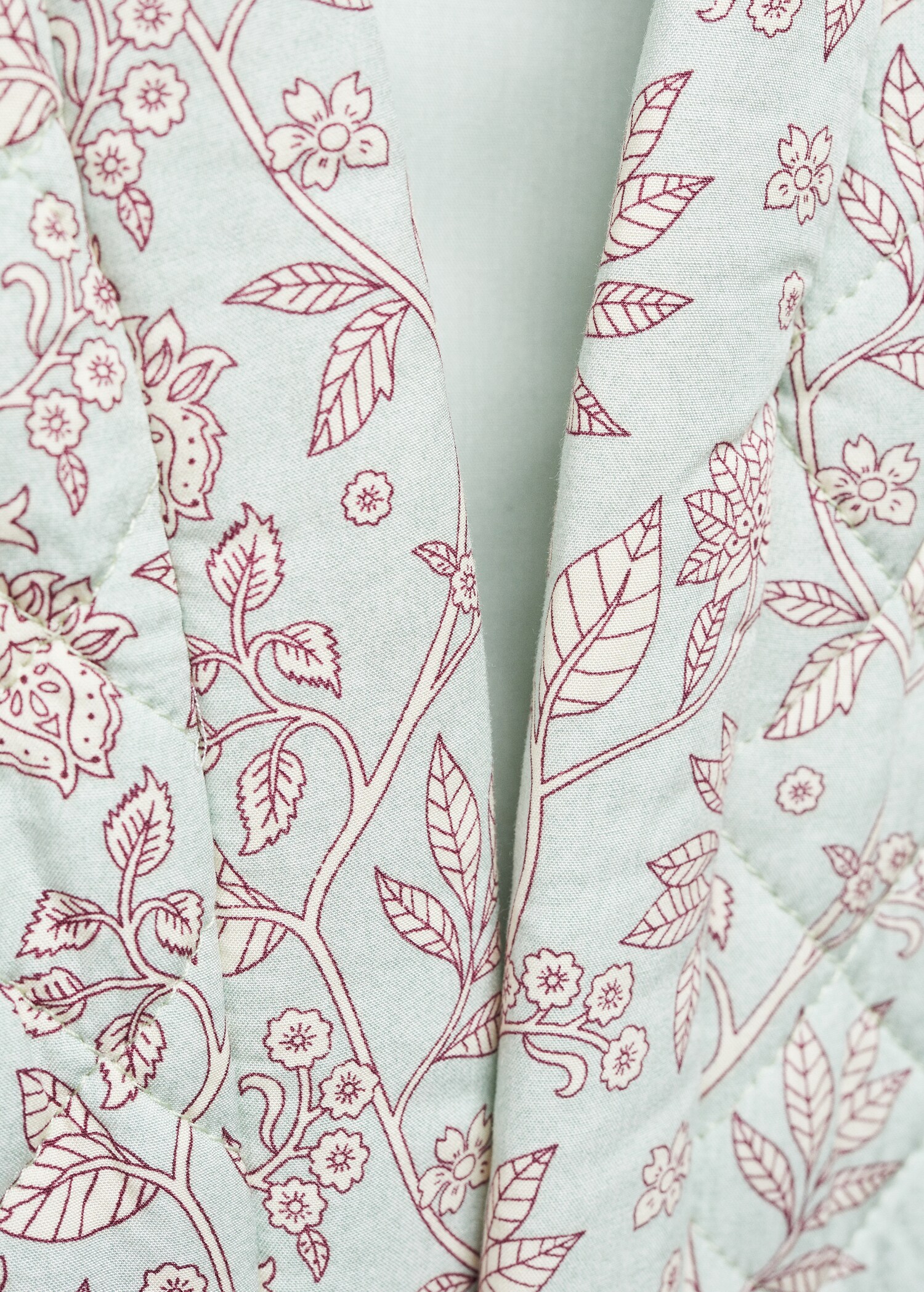 Printed quilted jacket - Details of the article 8