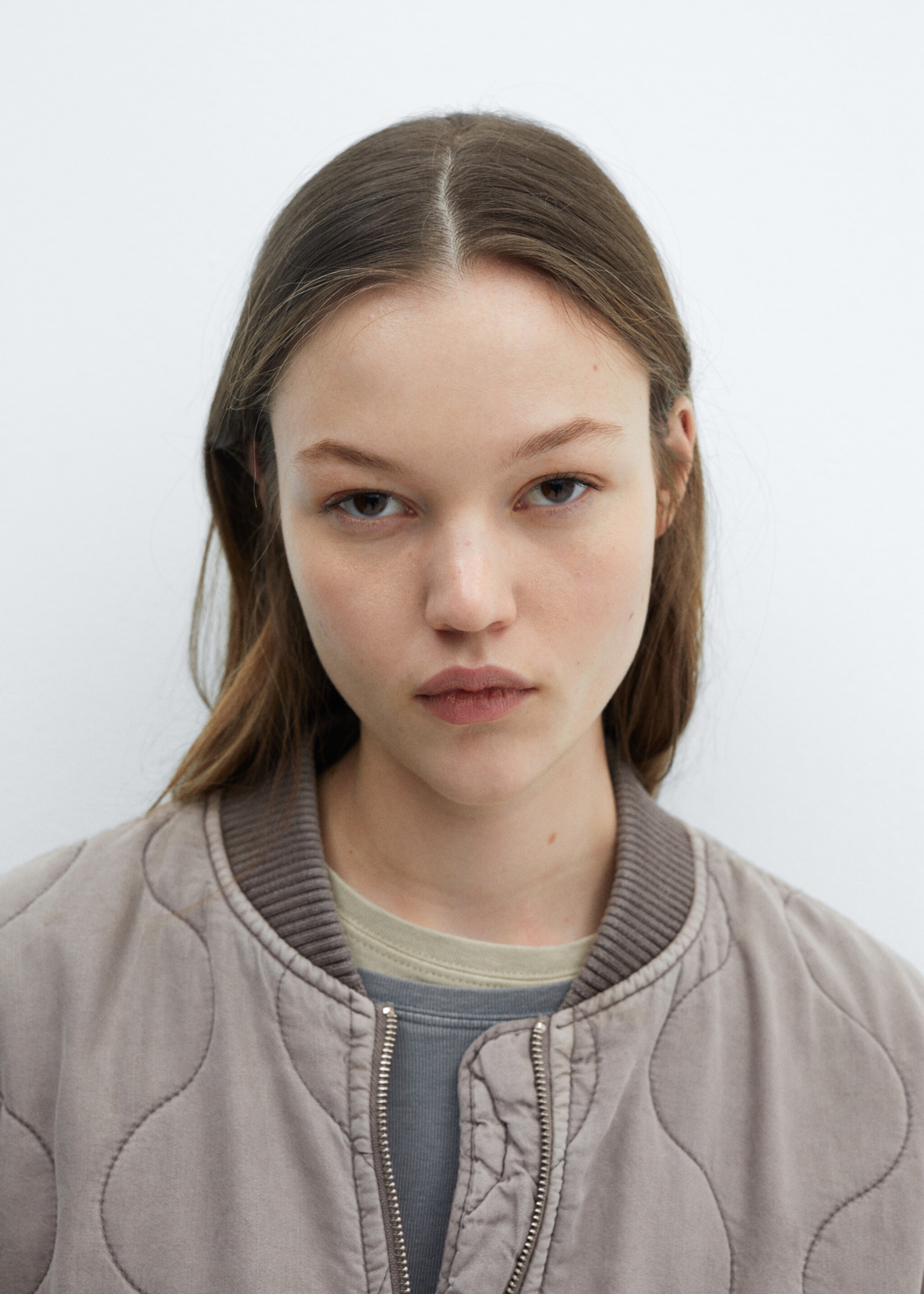 Quilted bomber jacket - Details of the article 1, Light Heather Grey. Ref: 67054785-00.