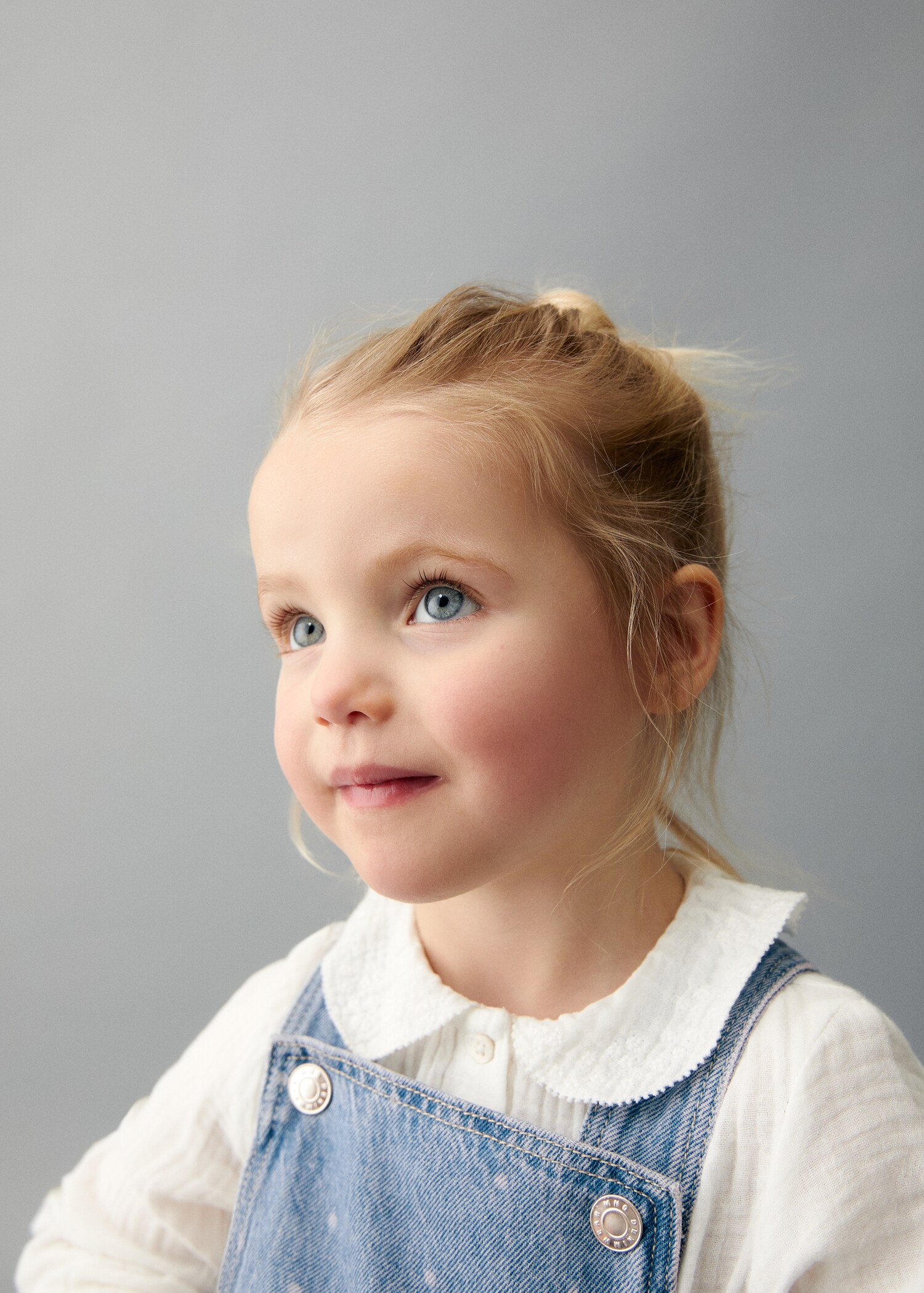 Polka-dot denim pinafore - Details of the article 1